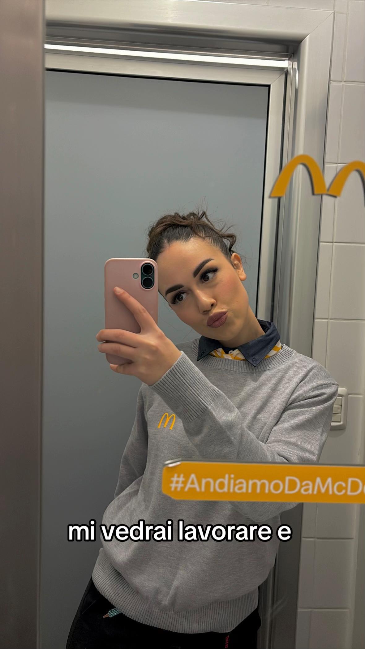 @annarosafranco_