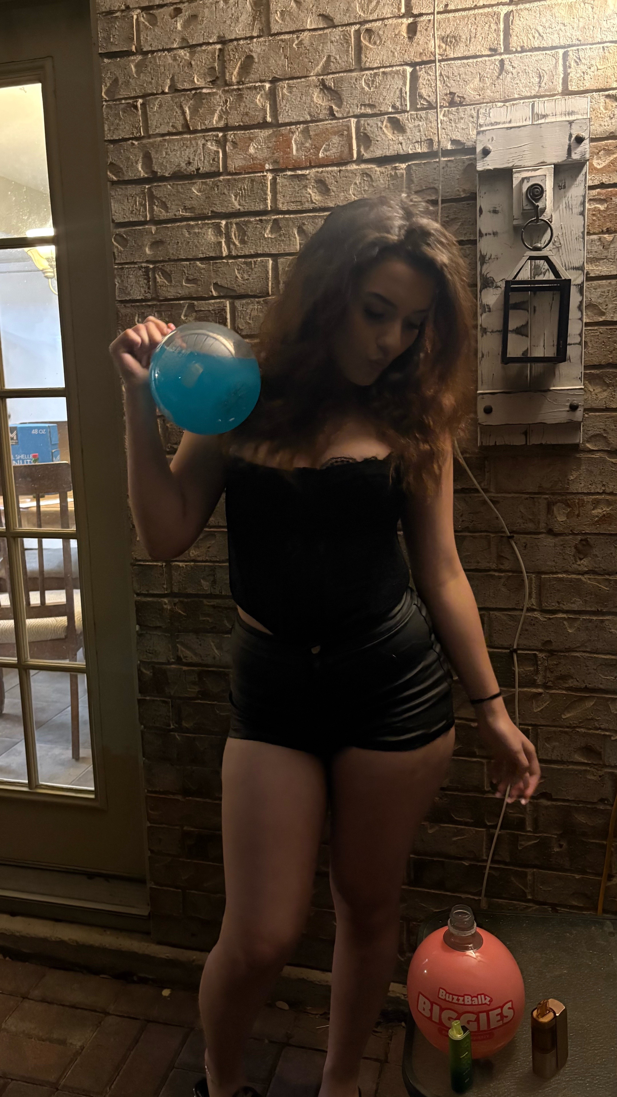 @️