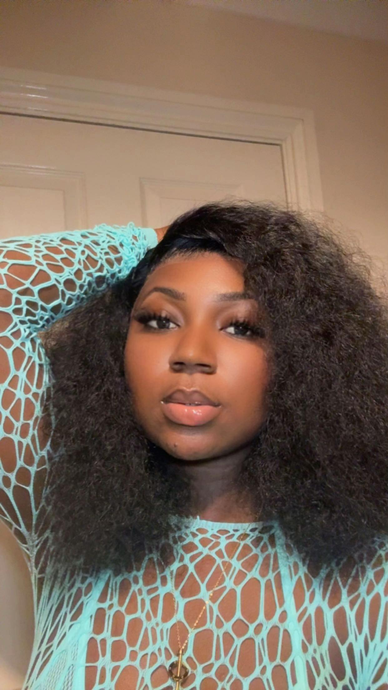 @Akosua-Emerald ⚡️🇬🇭🇬🇧