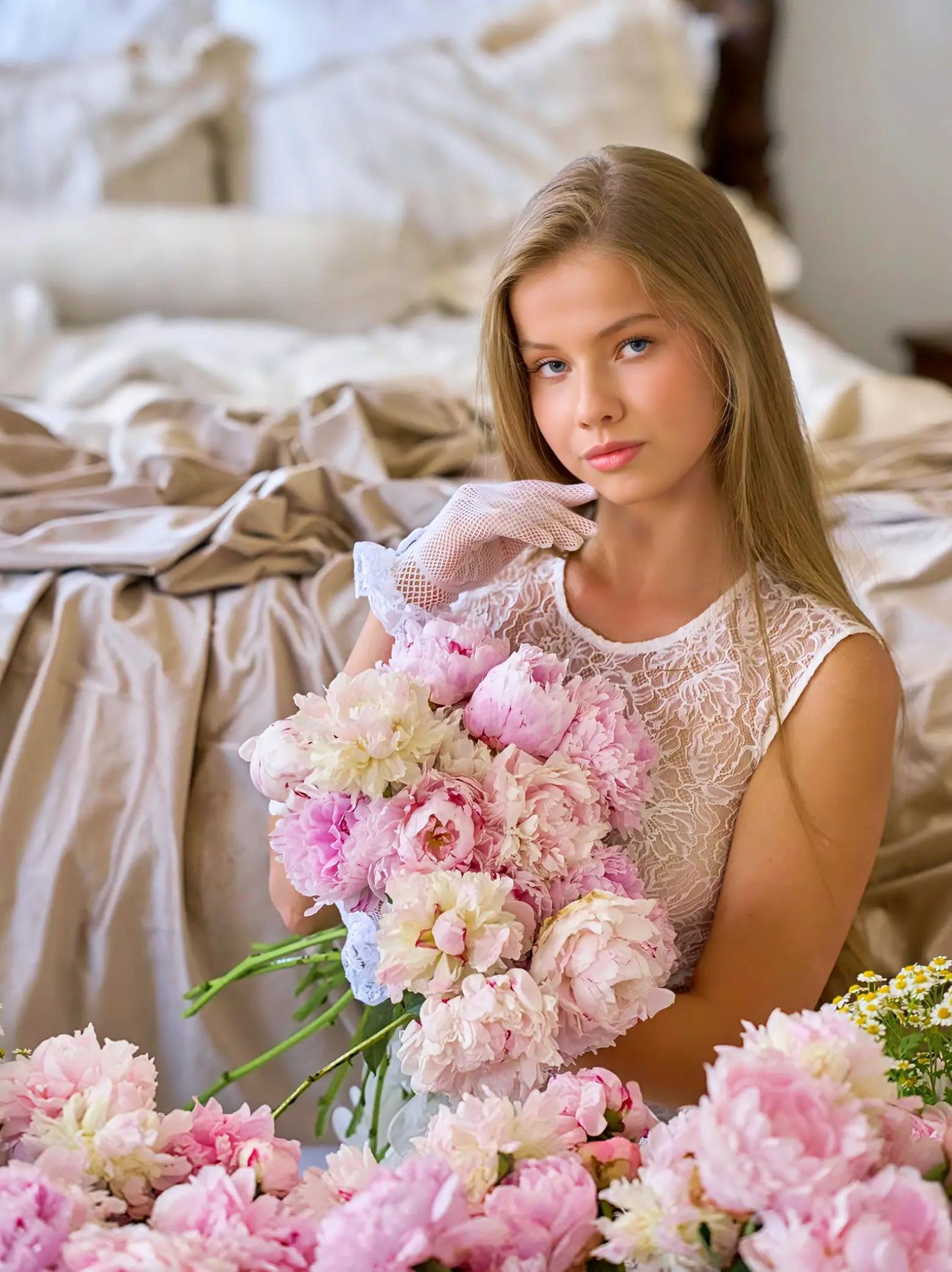 @Maria Talanova, model