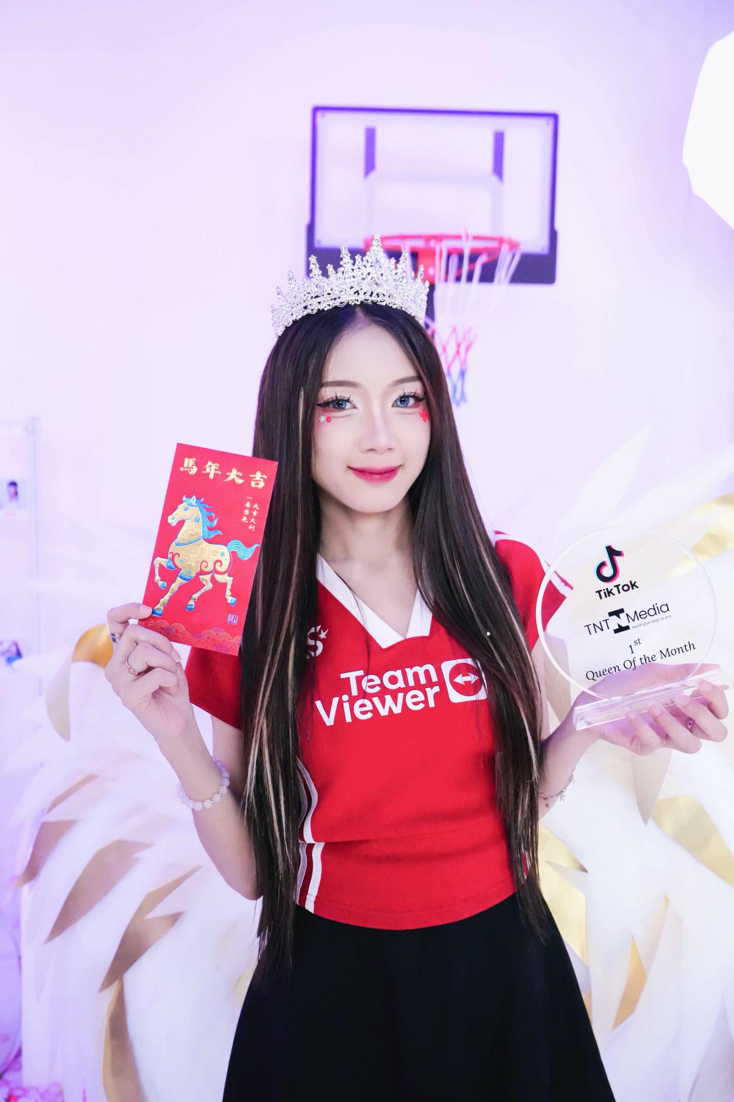 @D6X.Live