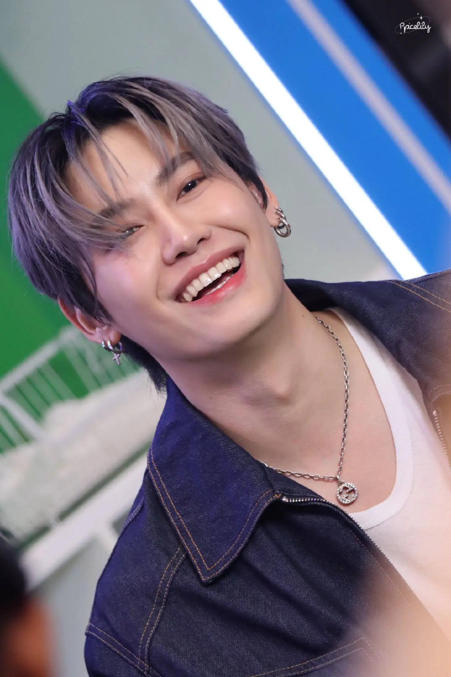 @𝐁🍑𝐮𝐧𝐏𝐫𝐞𝐦 288