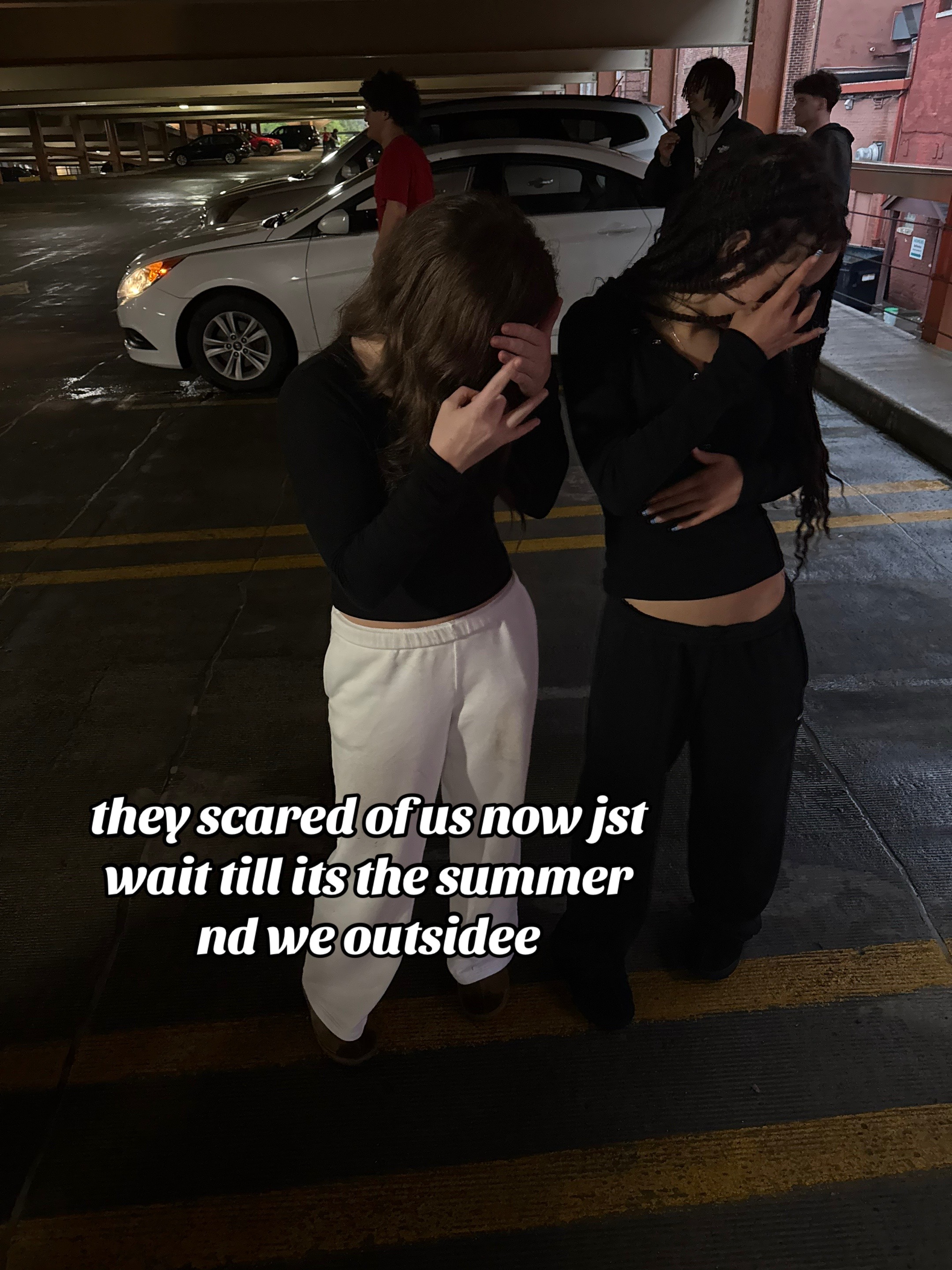 @️Tati.