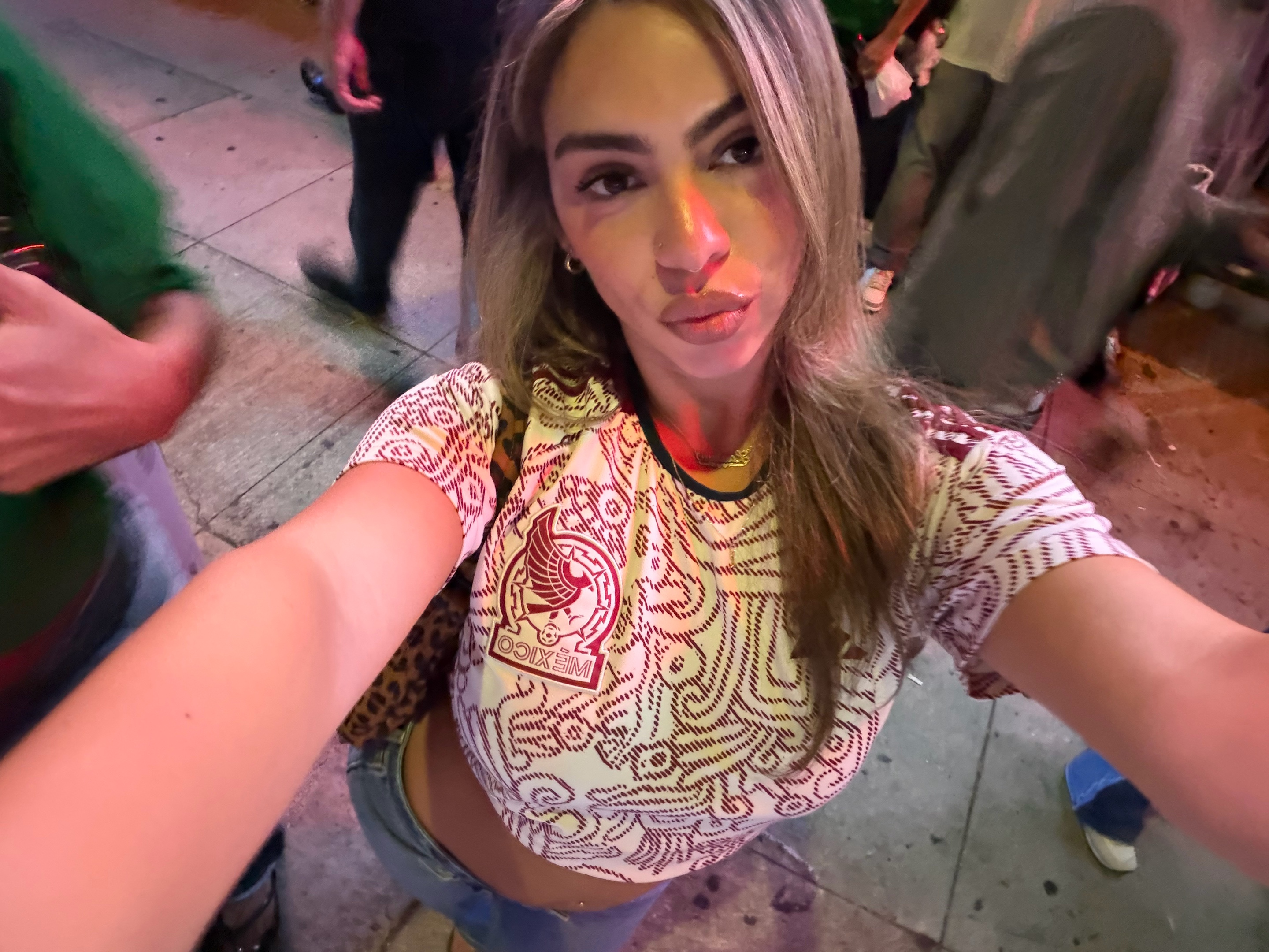 @laurynsophia