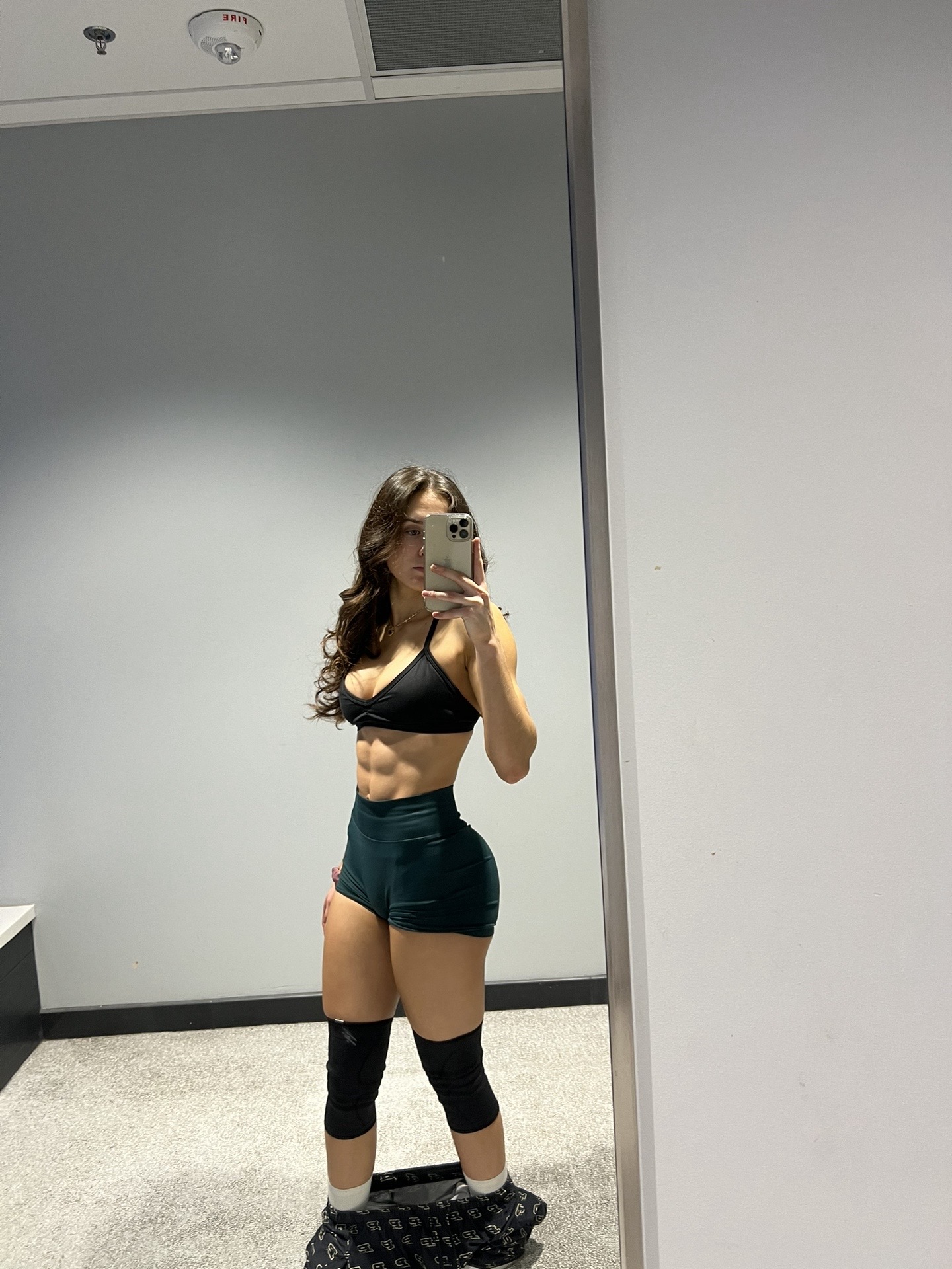 @planetaskarb&oacute;w