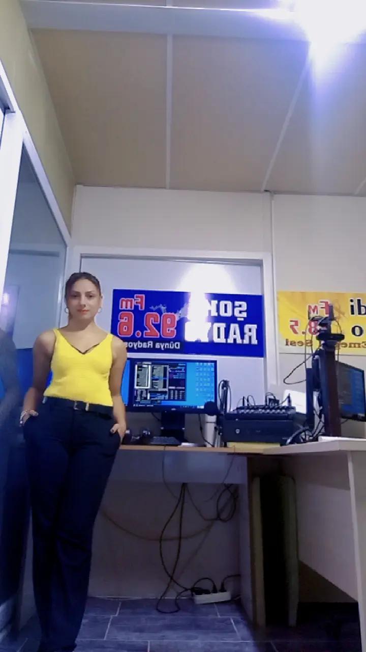 @Gamze Kumlu Program Sunucusu