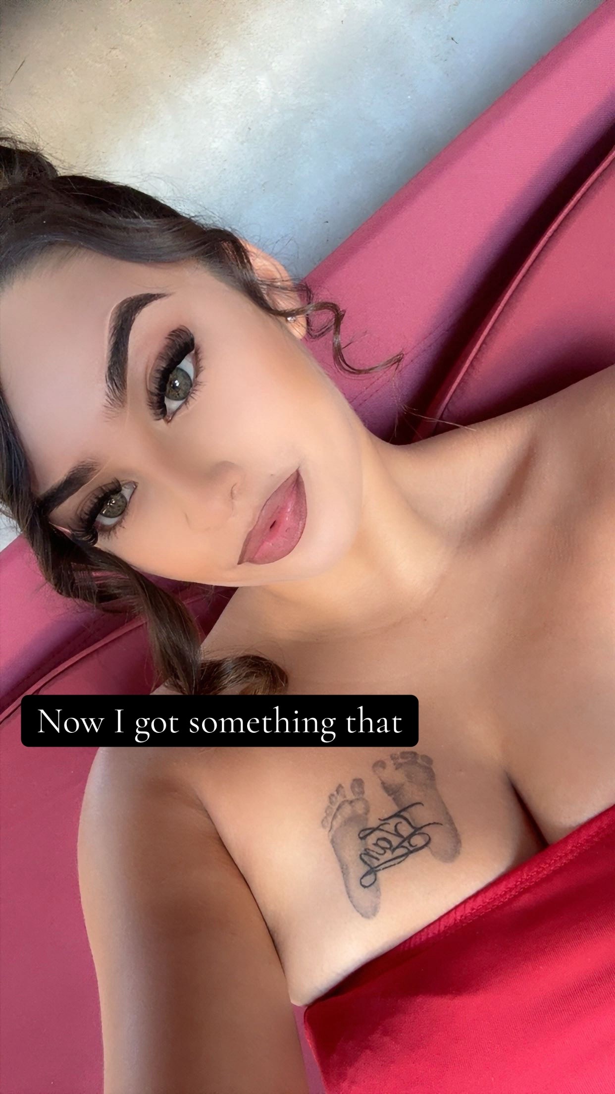 @UÑKÑOWÑ😈