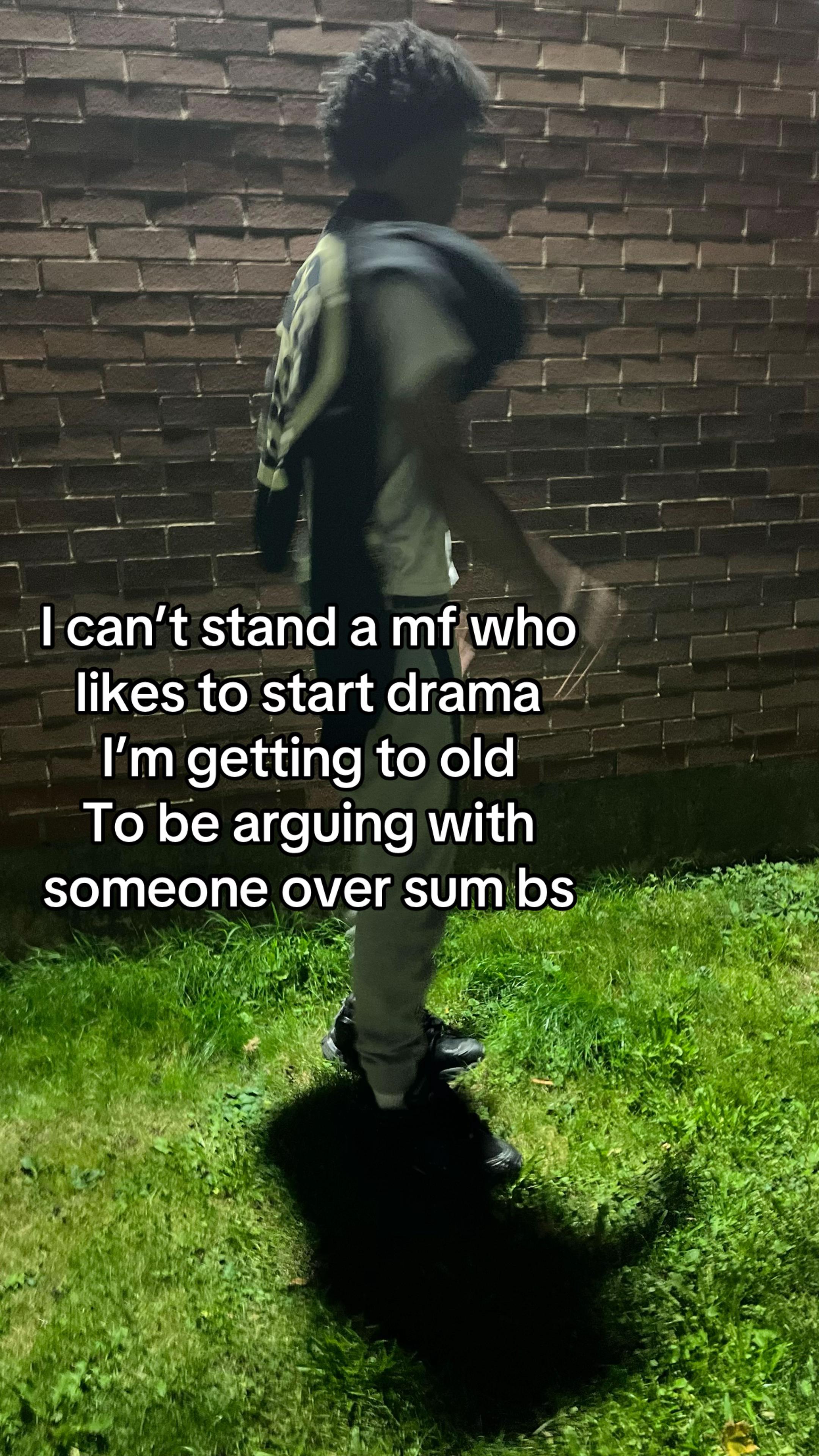 @️