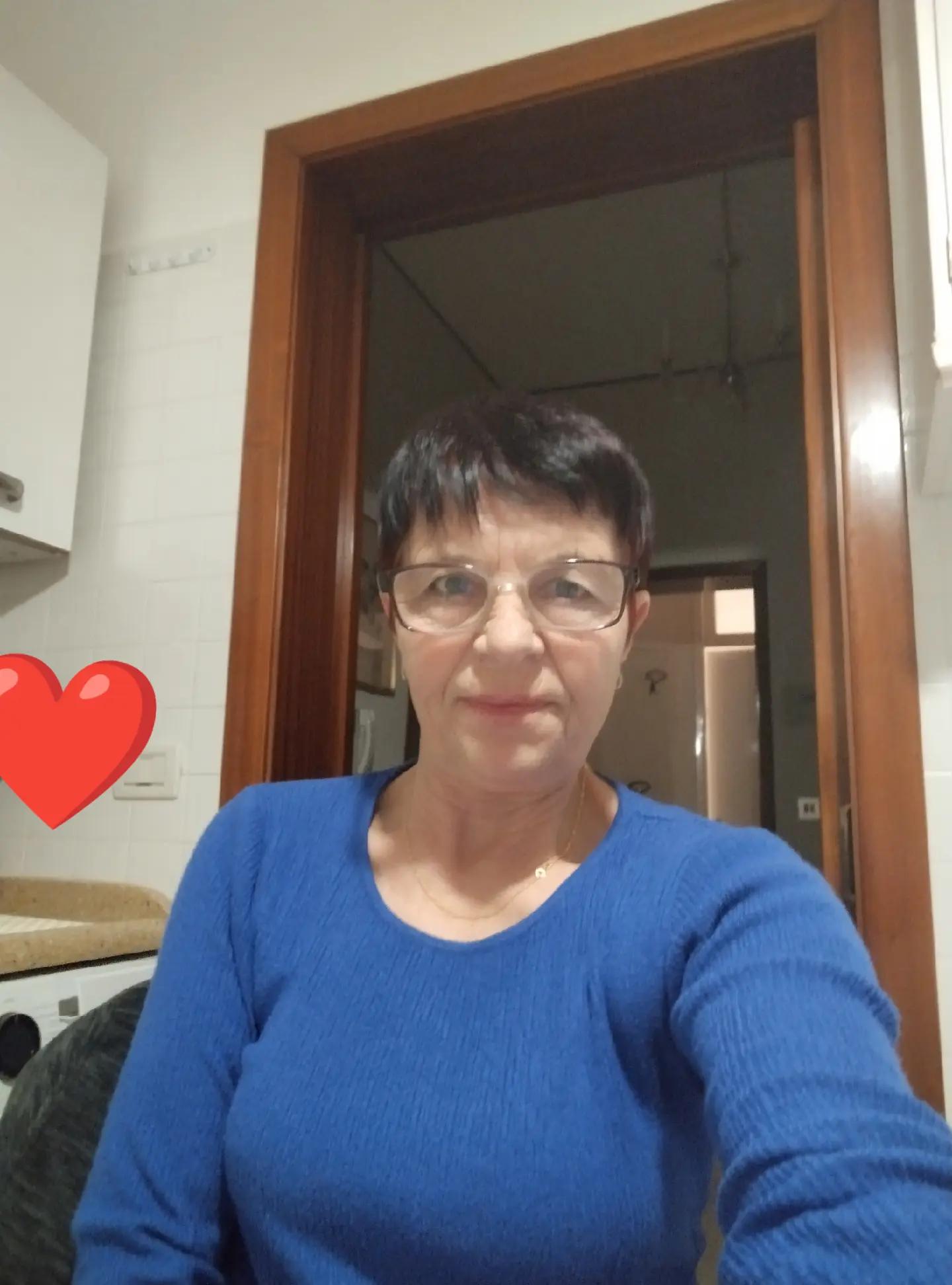 @Veronicaveronica03