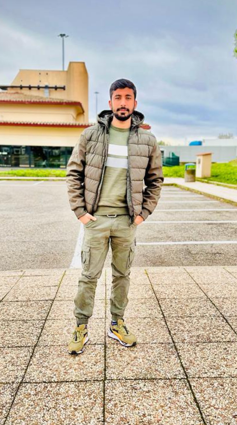 @Hammad Mohal🇵🇰❤️🇮🇹