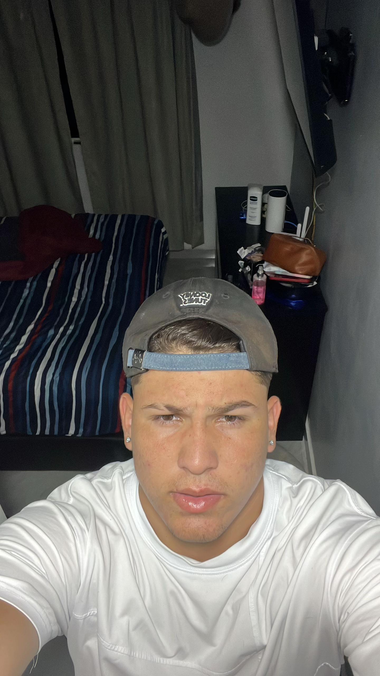 @Víctor Manuel