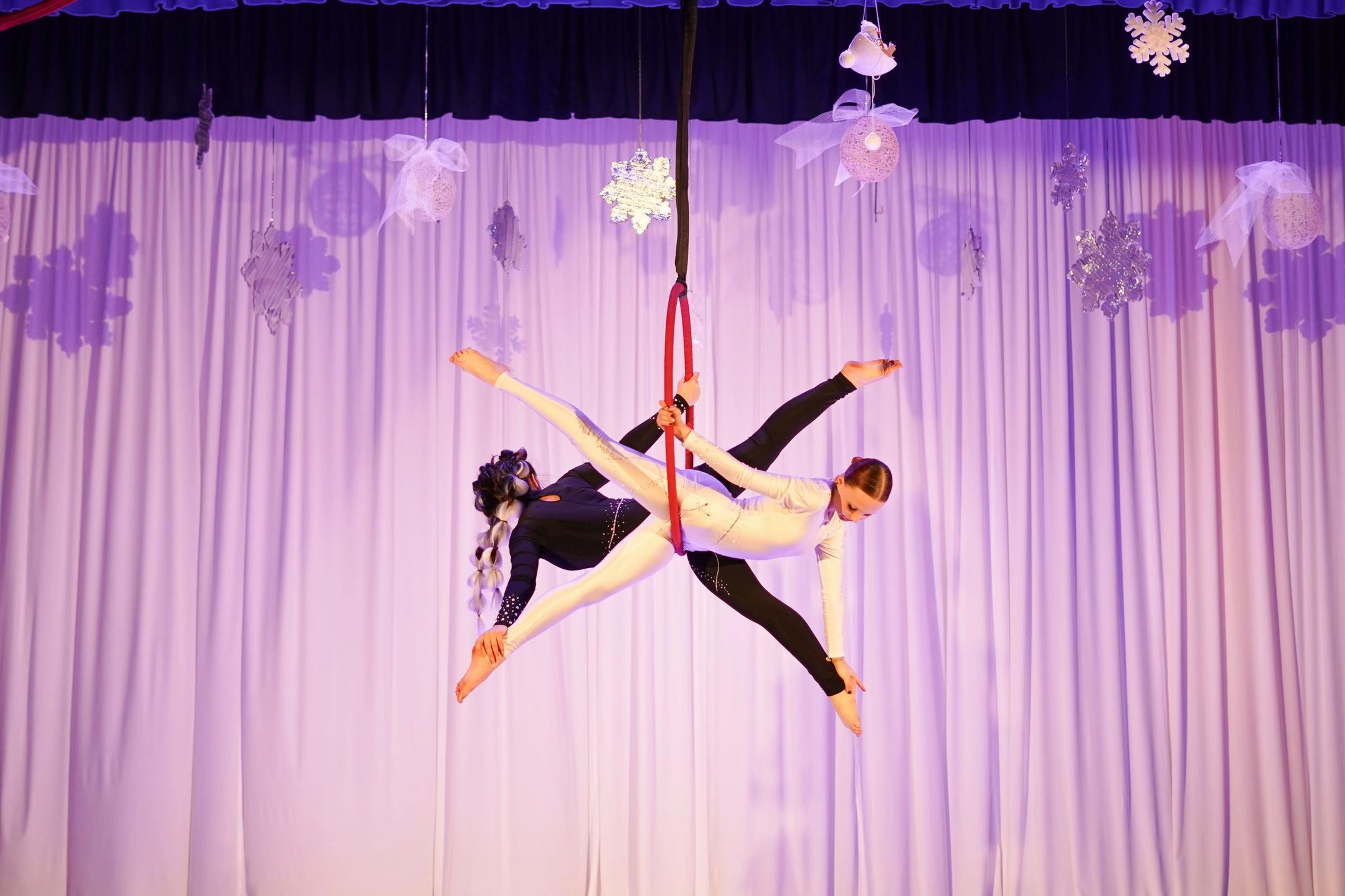 @Aerial monk studio