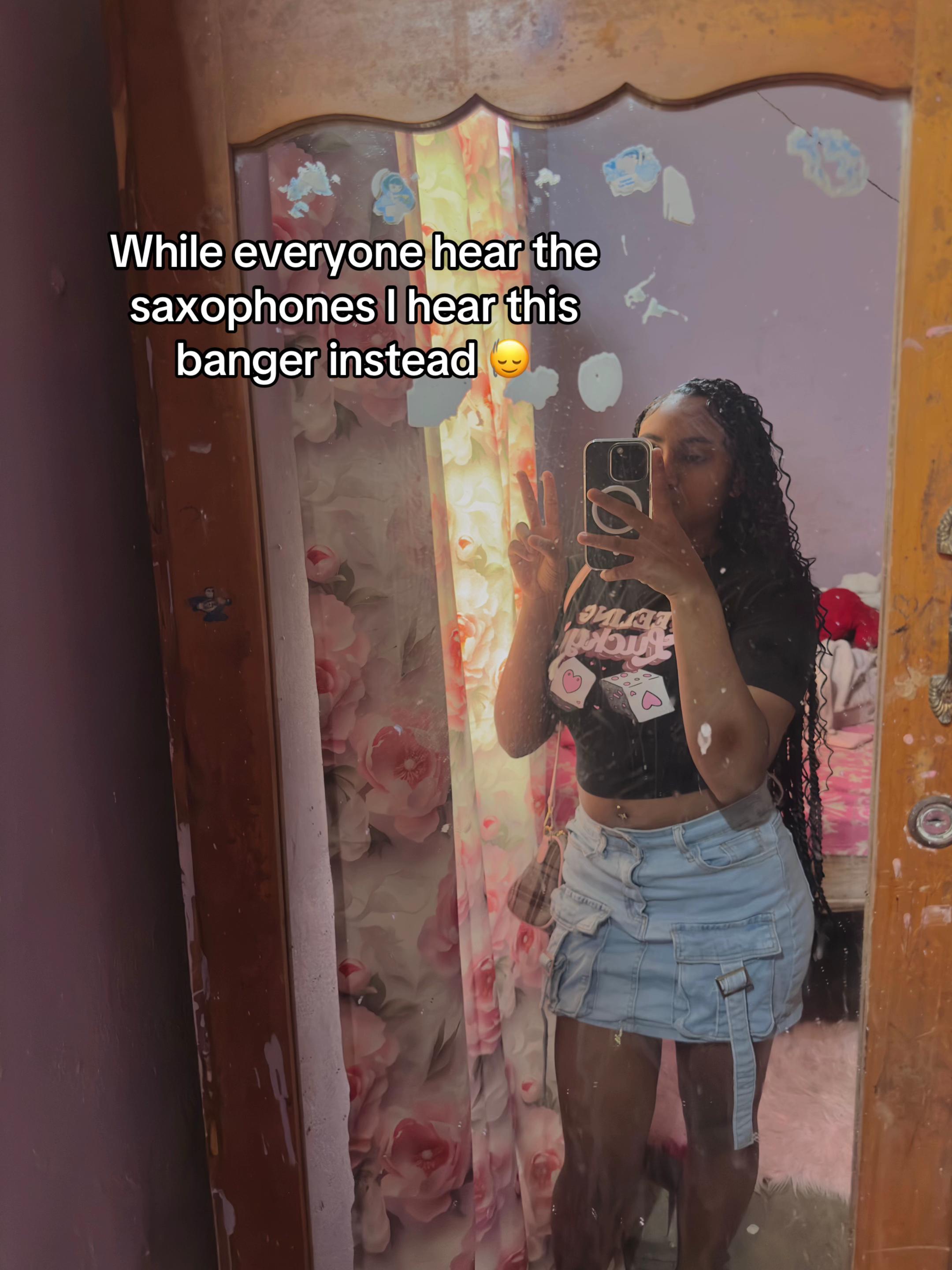 @Riri 🦋