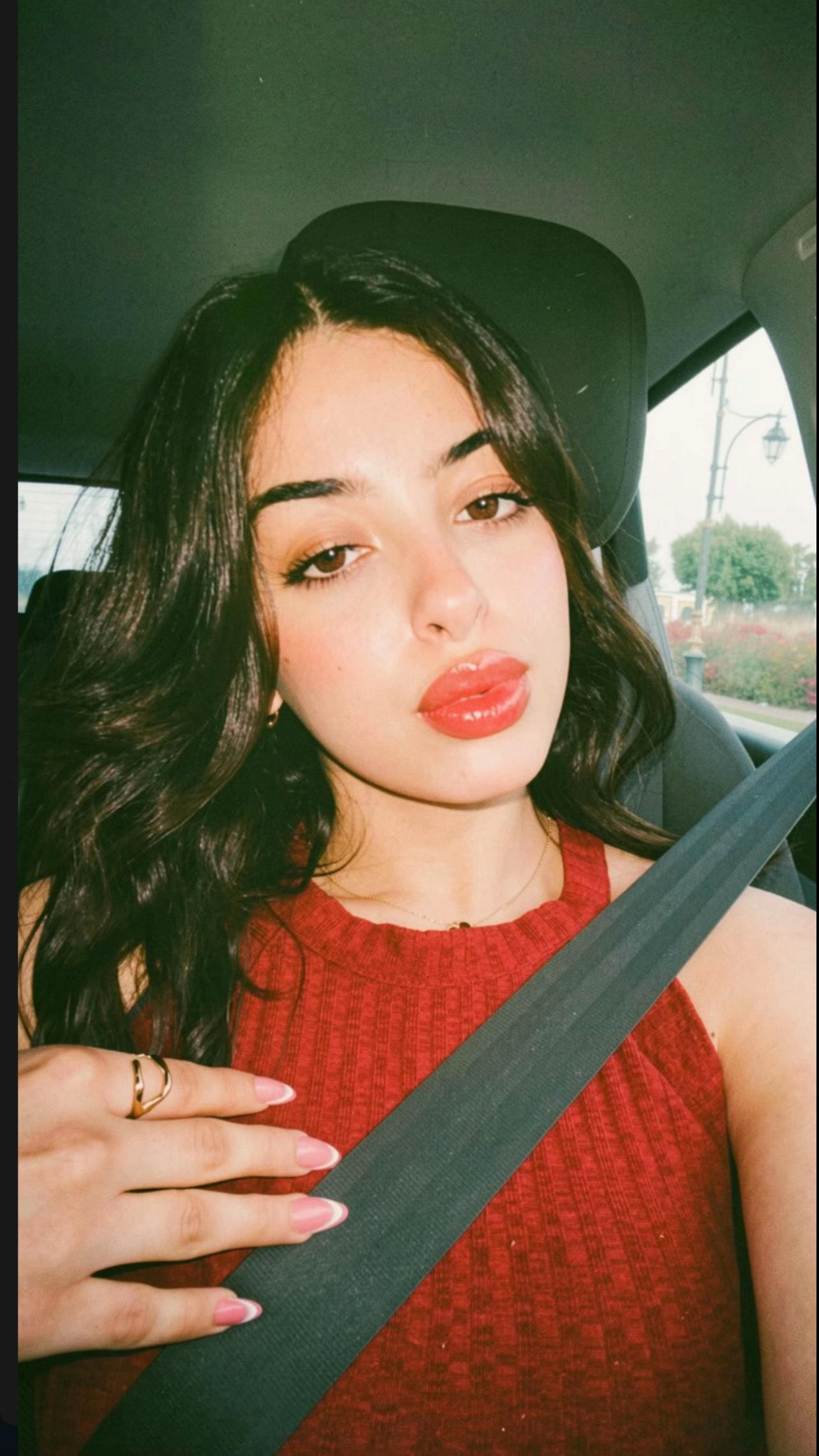 @IMANE🍒