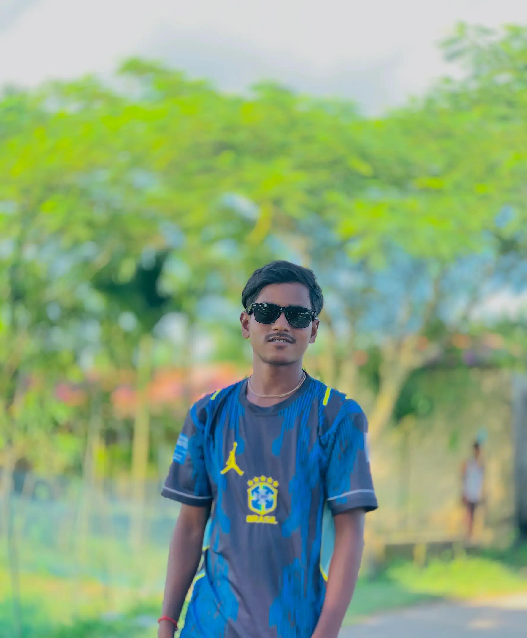 @💫_𝐑𝐀𝐇𝐔𝐋 𝐉𝐑_🔥