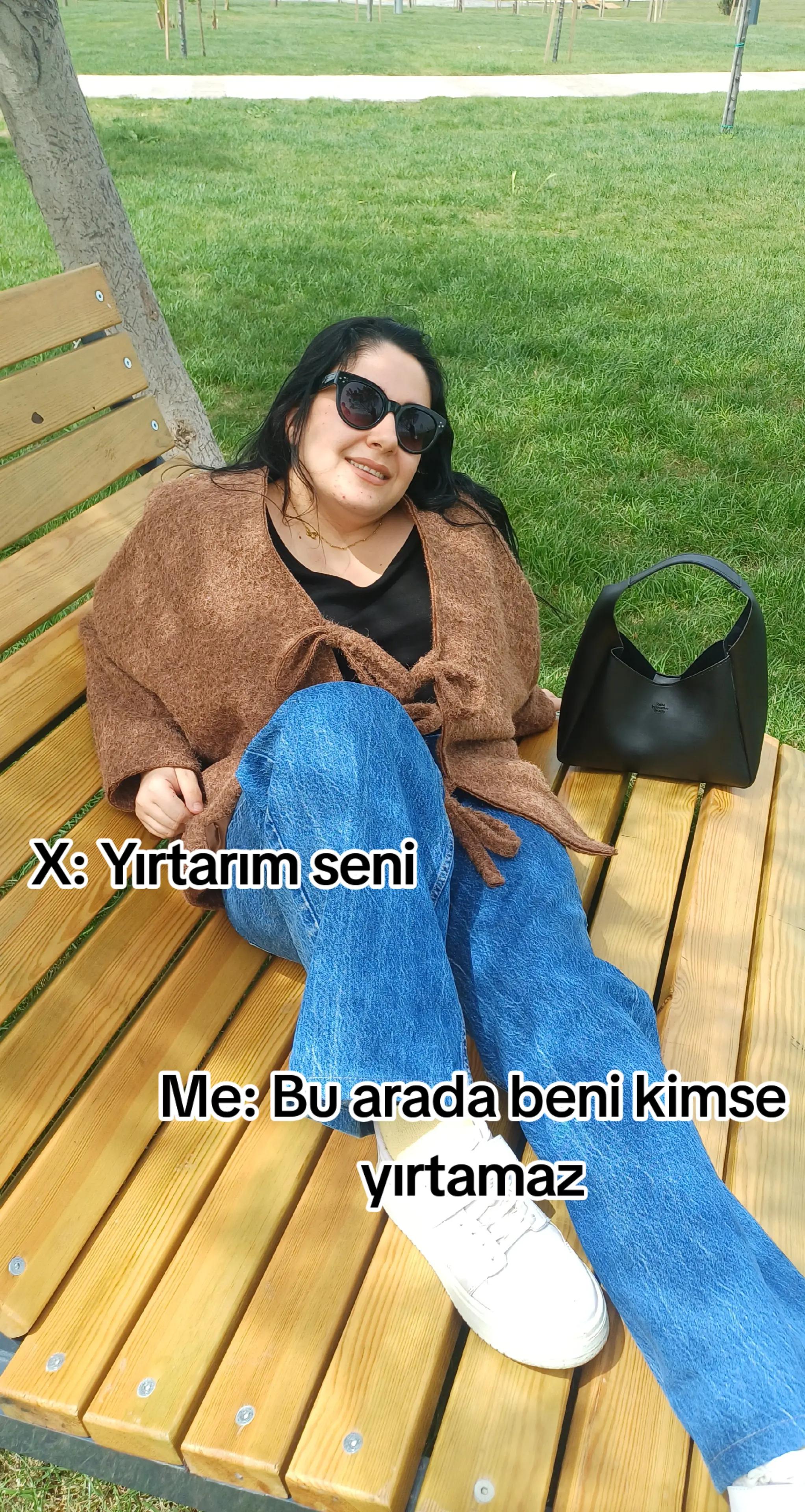 @🦊