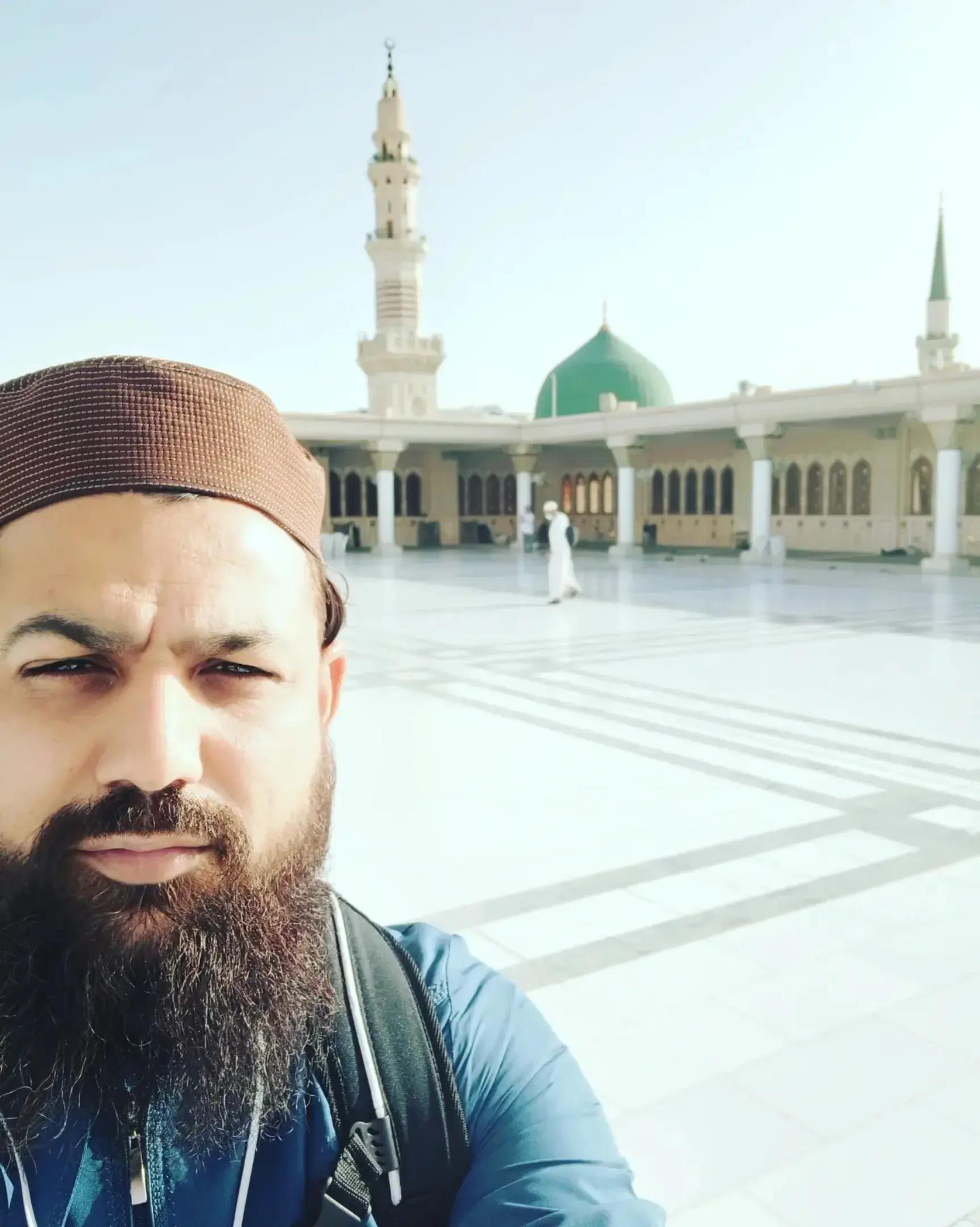 @مہر زوبی