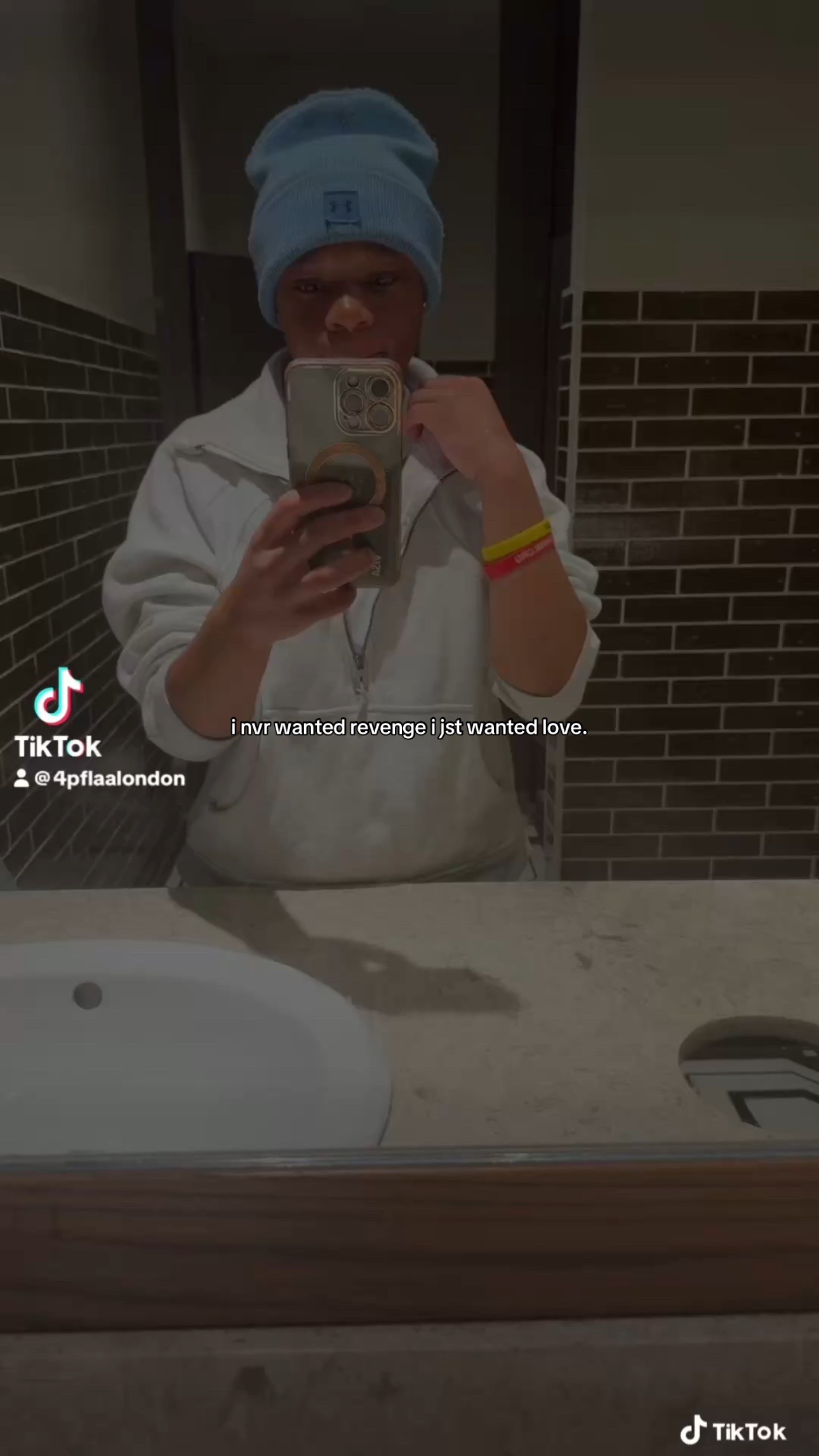 @_4pflaalondonsecretaccount