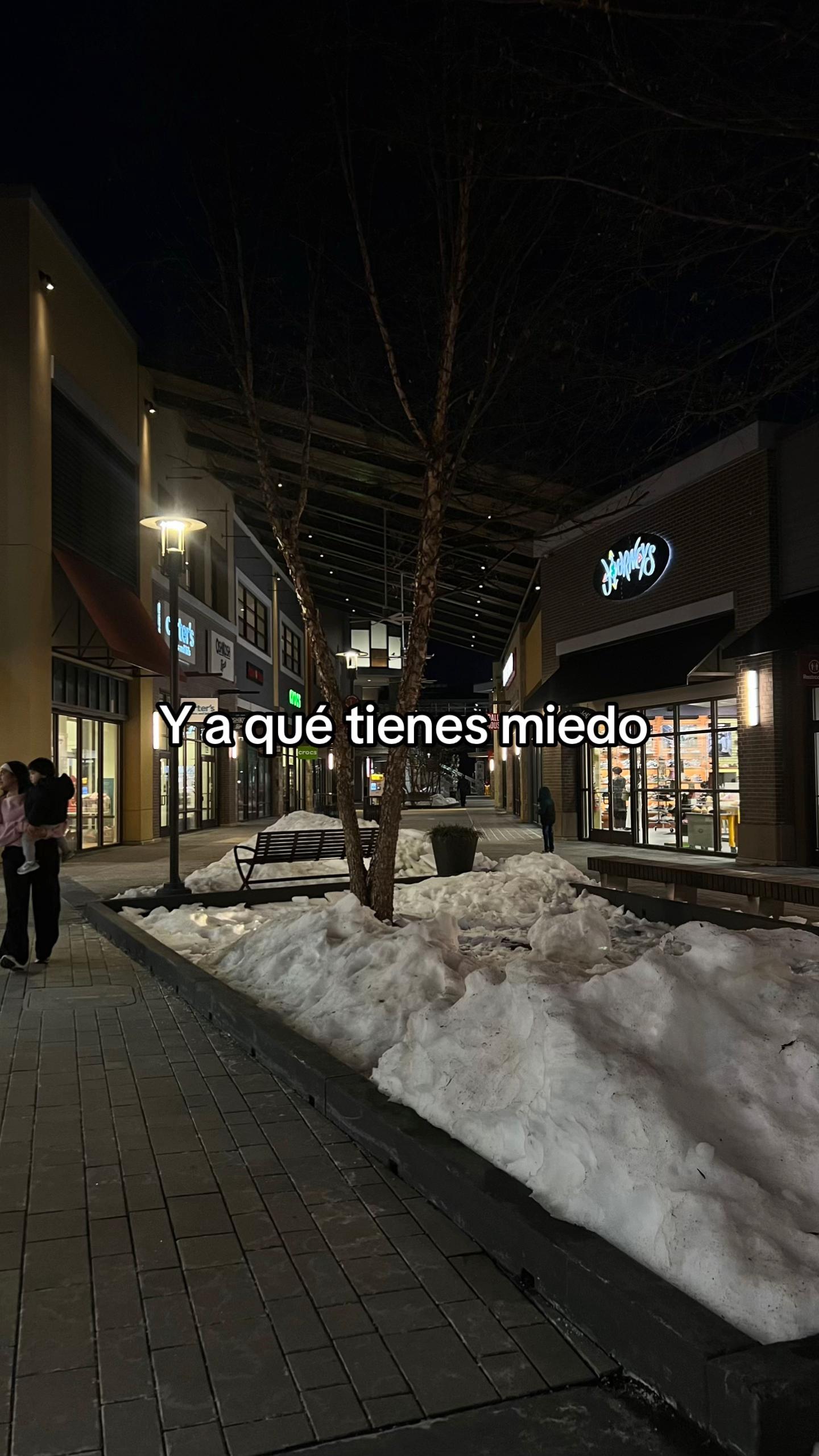 @Seleny_🦋🕸️
