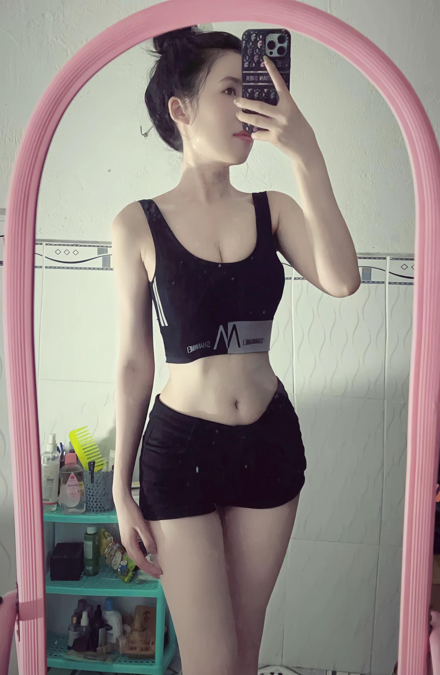 @Dịnh Chu🍑🍒