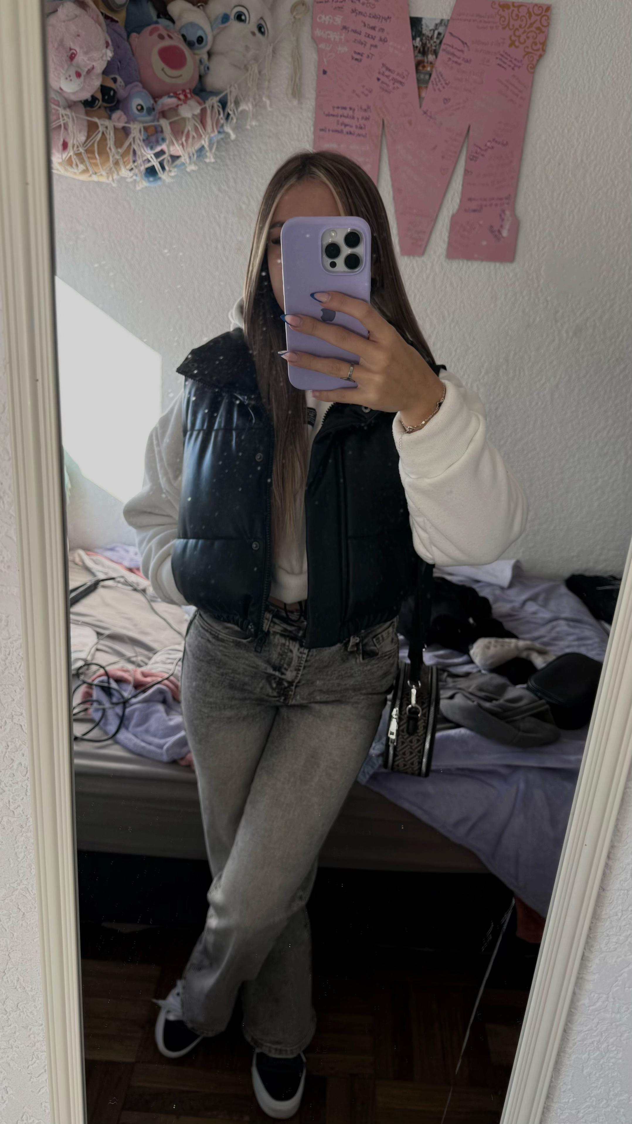 @ajaksjakjsmaartu