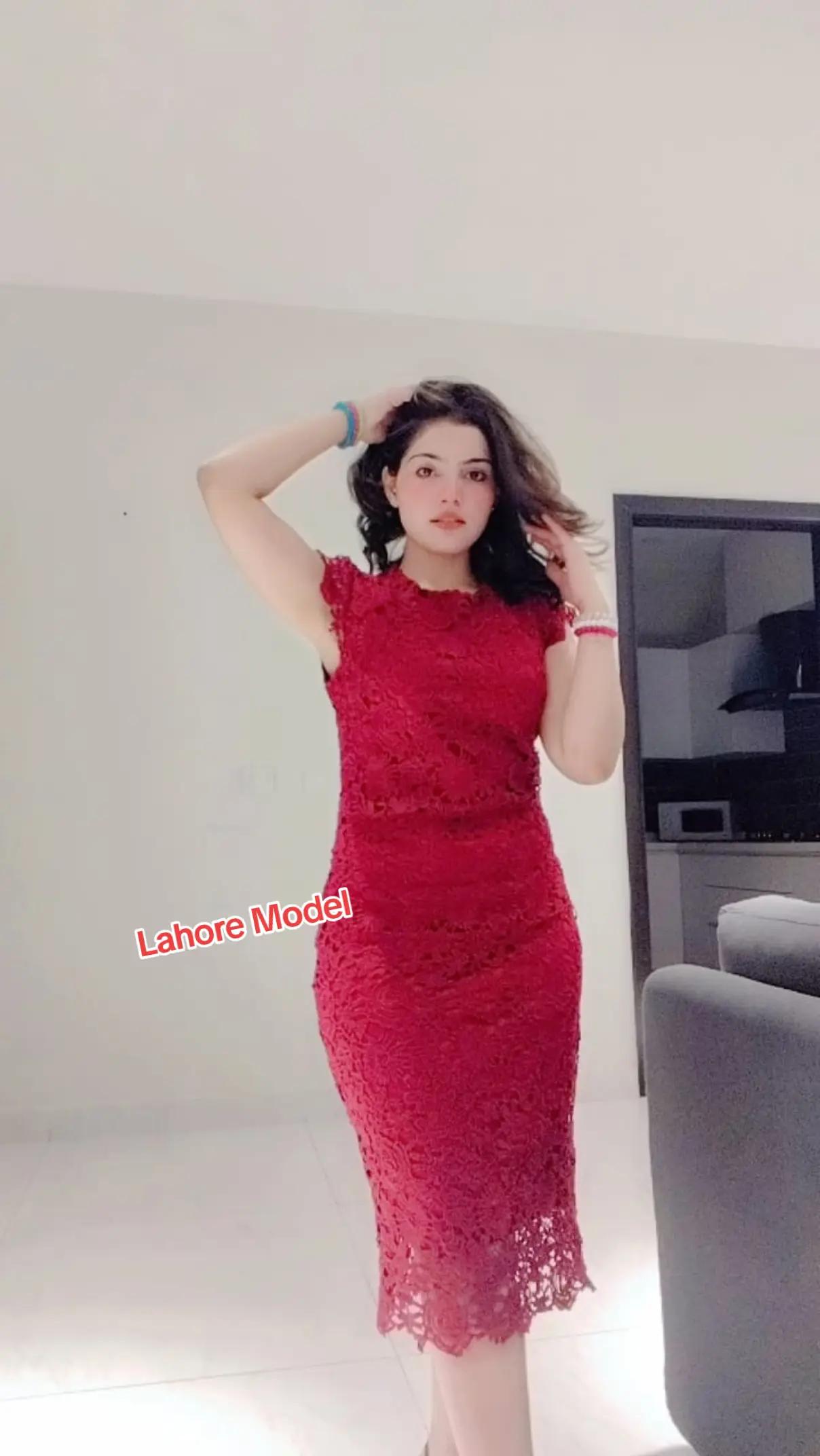@Lahore_Model