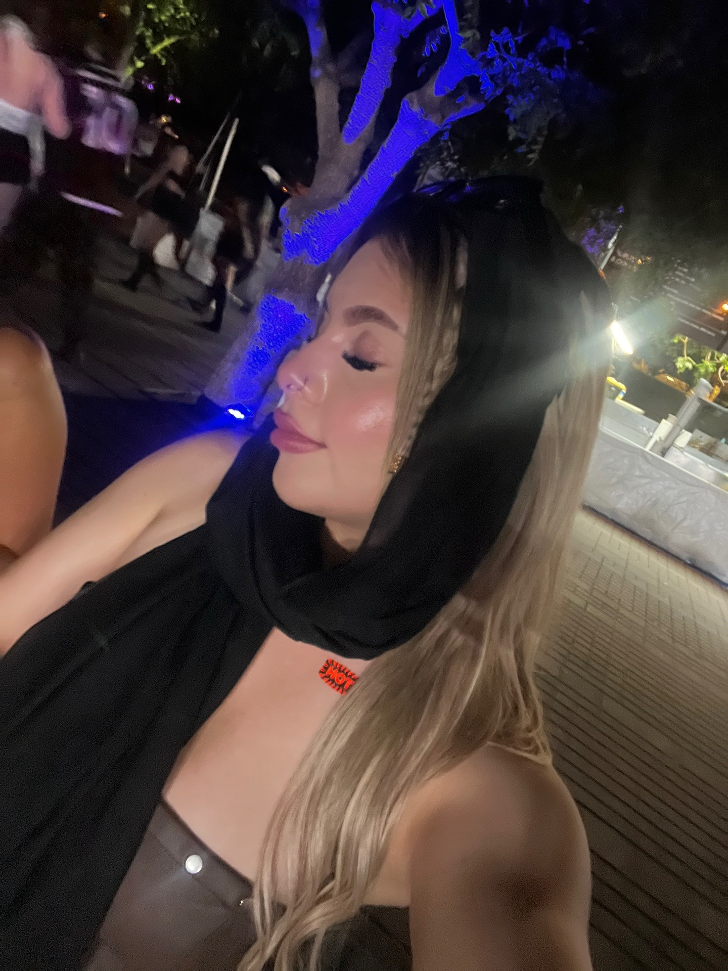 @Jhoanna