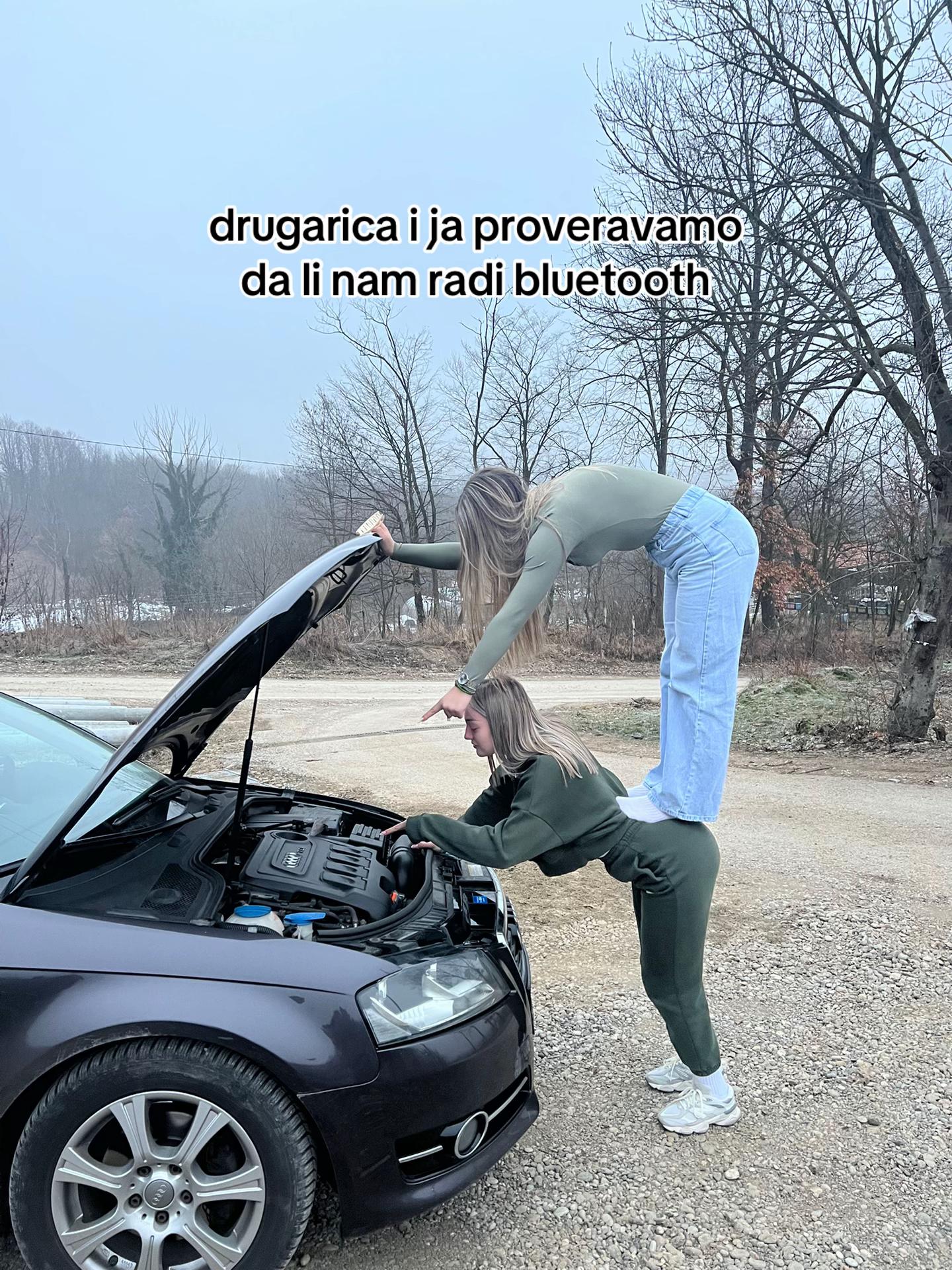 @Valentina