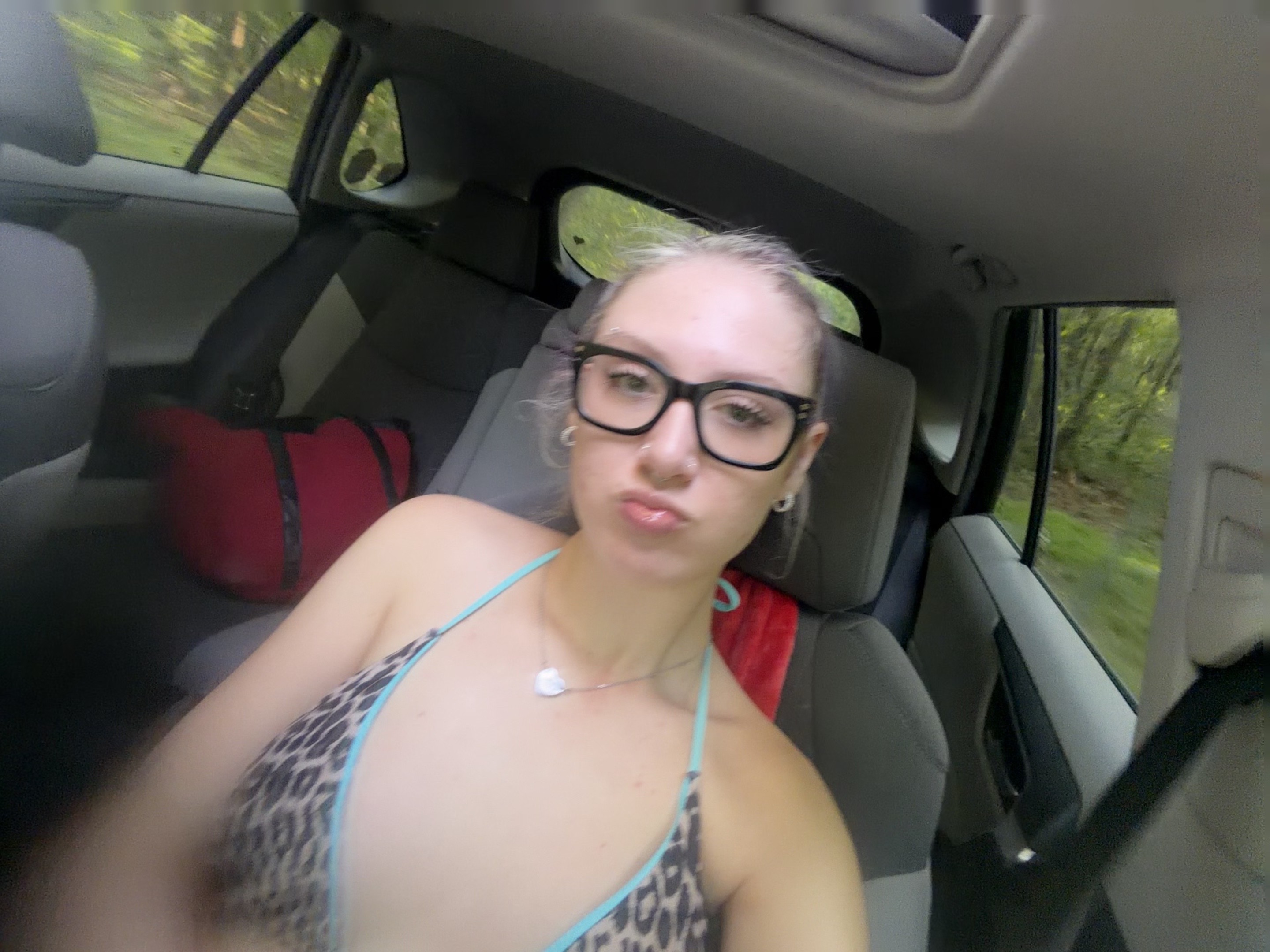 @livilicious