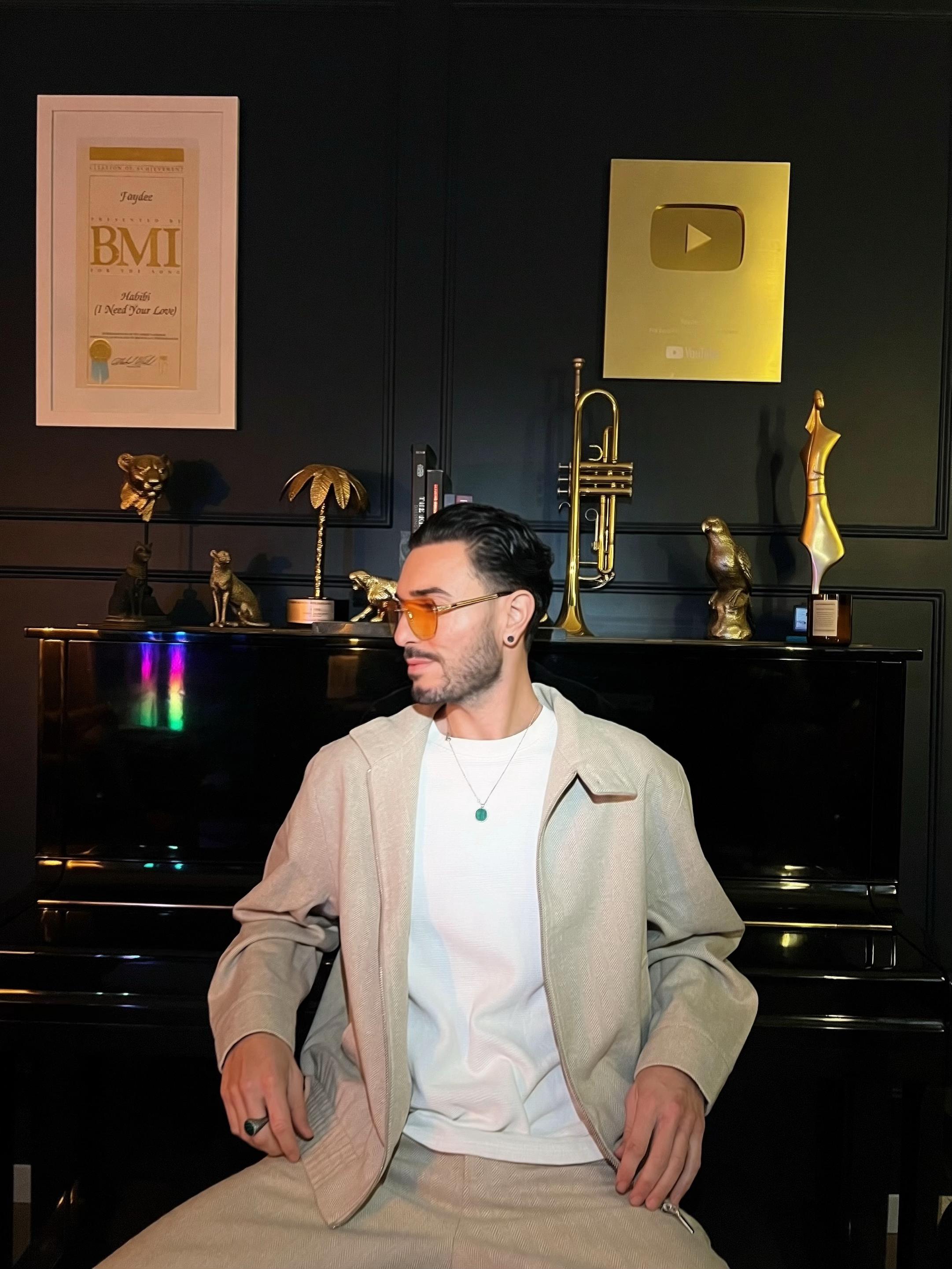 @Faydee