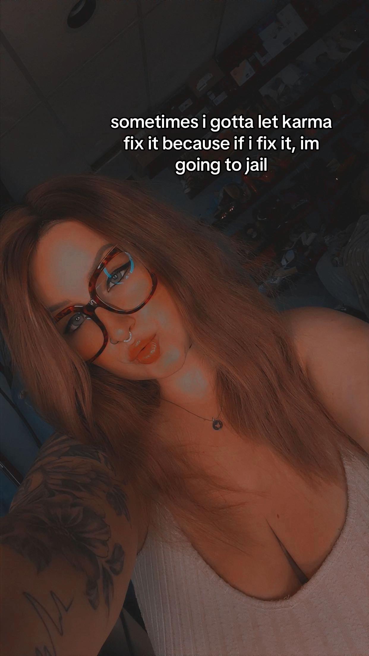 @Alex 🩵🤍