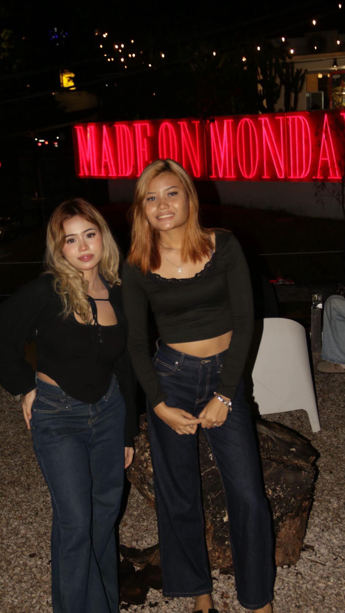 @MadeonMondayHQ