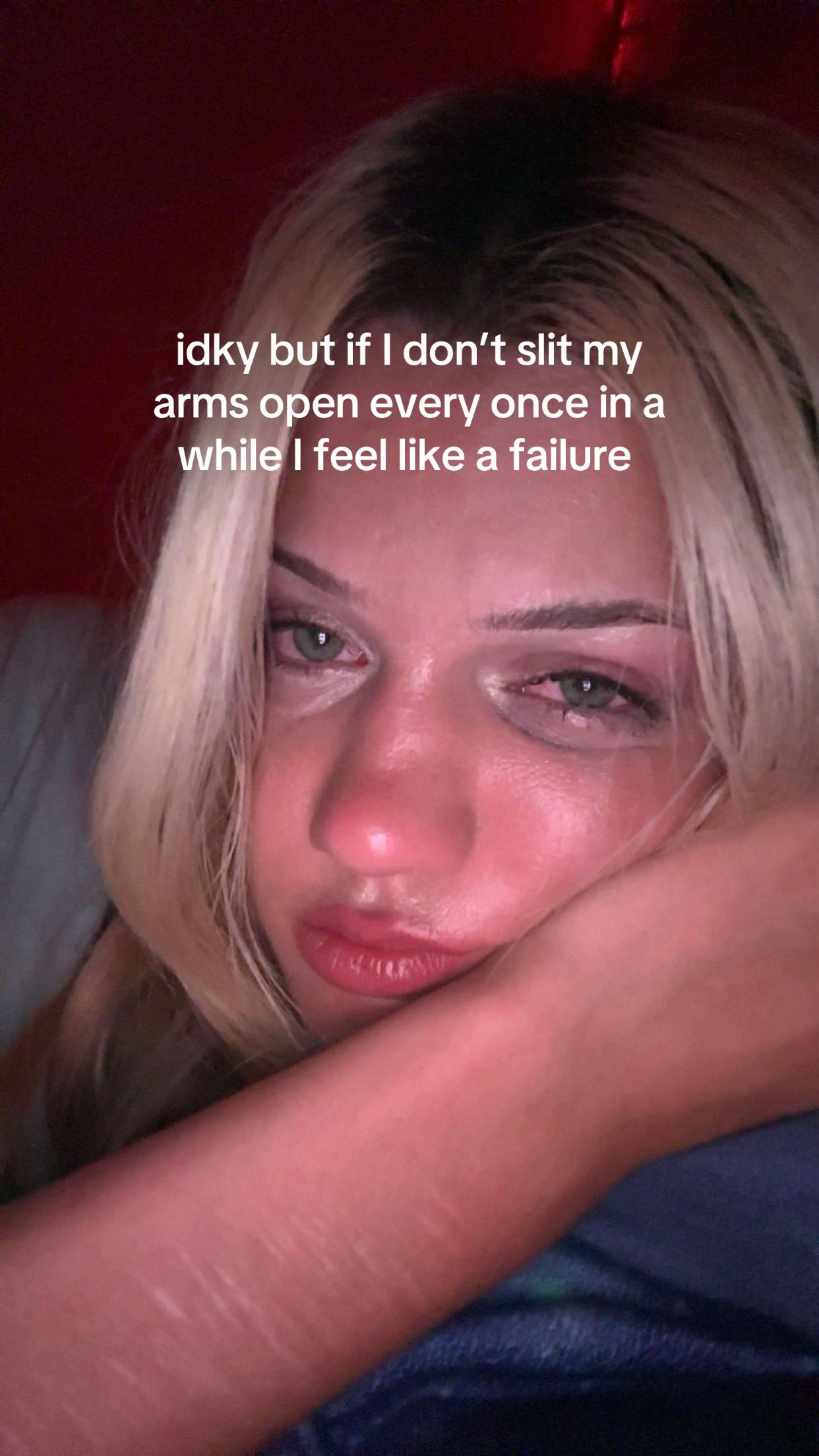 @𝐲𝐨𝐮𝐫 𝐩𝐥𝐚𝐜𝐞 :)