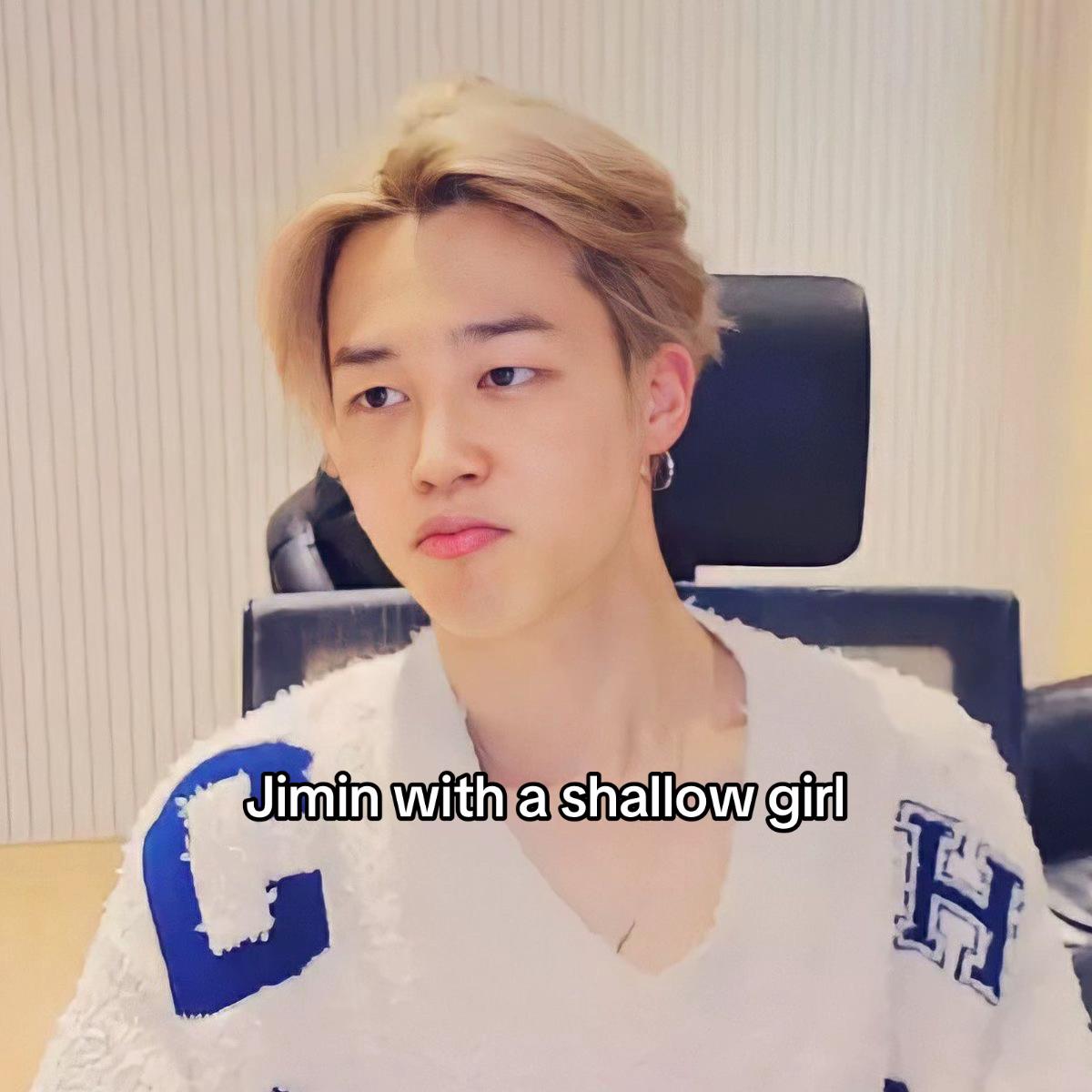@LOONA🌙
