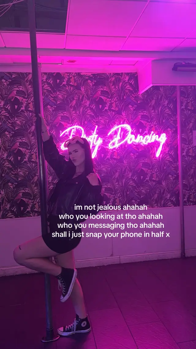 @Evie x