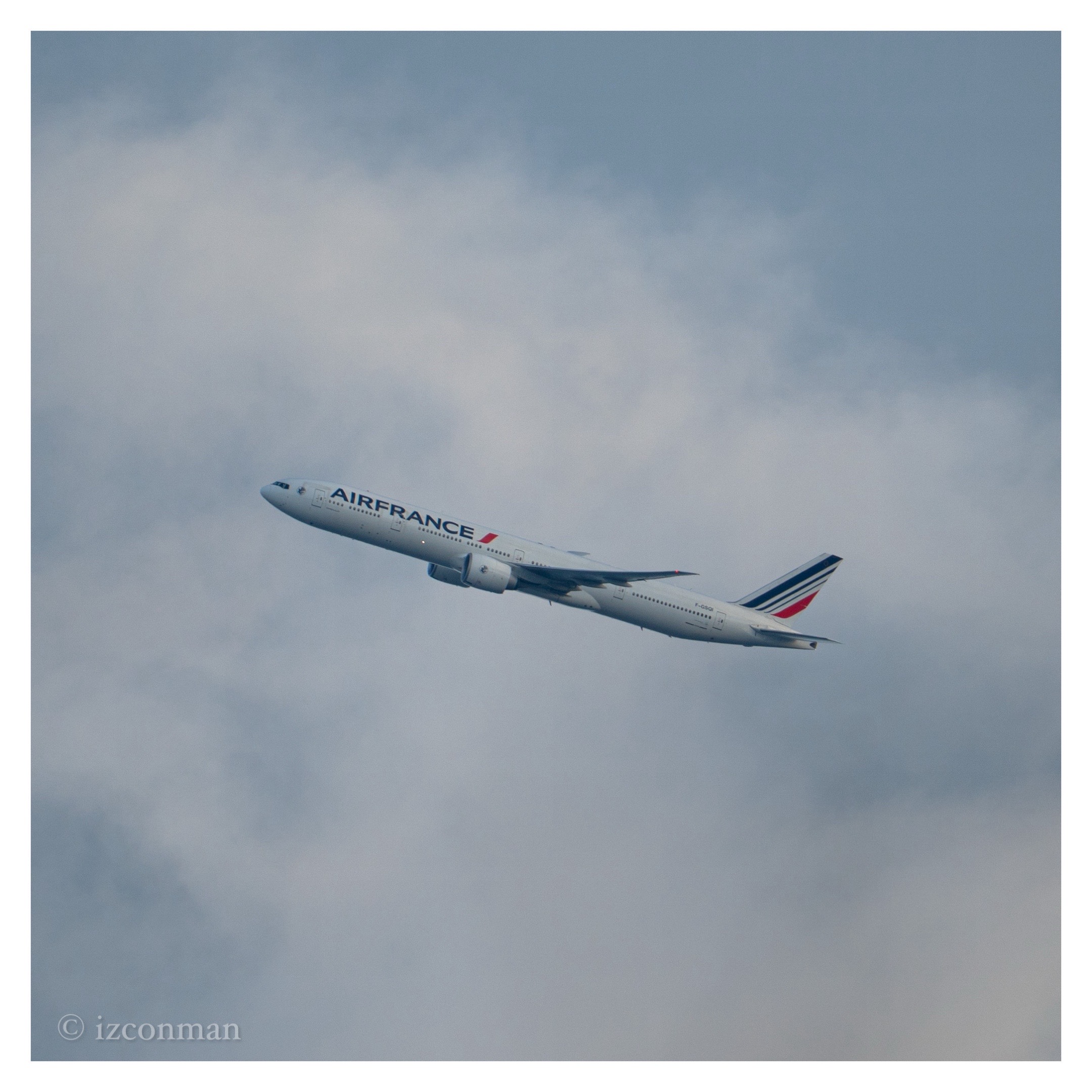 @𝐼𝑧𝐶𝑜𝑛𝑀𝑎𝑛 ✈︎
