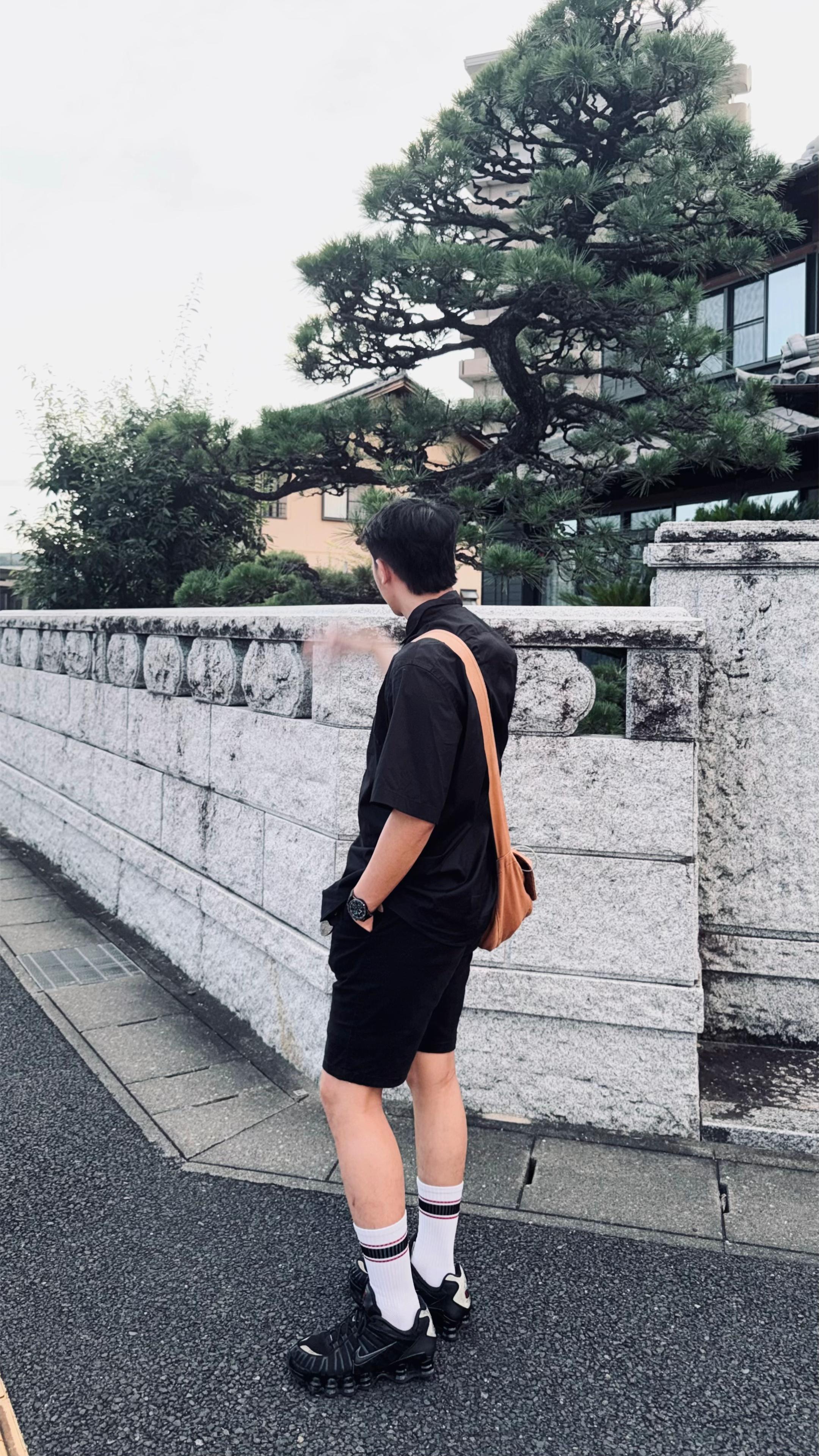 @๐๐ง๐ฆ๐จ็ฑ