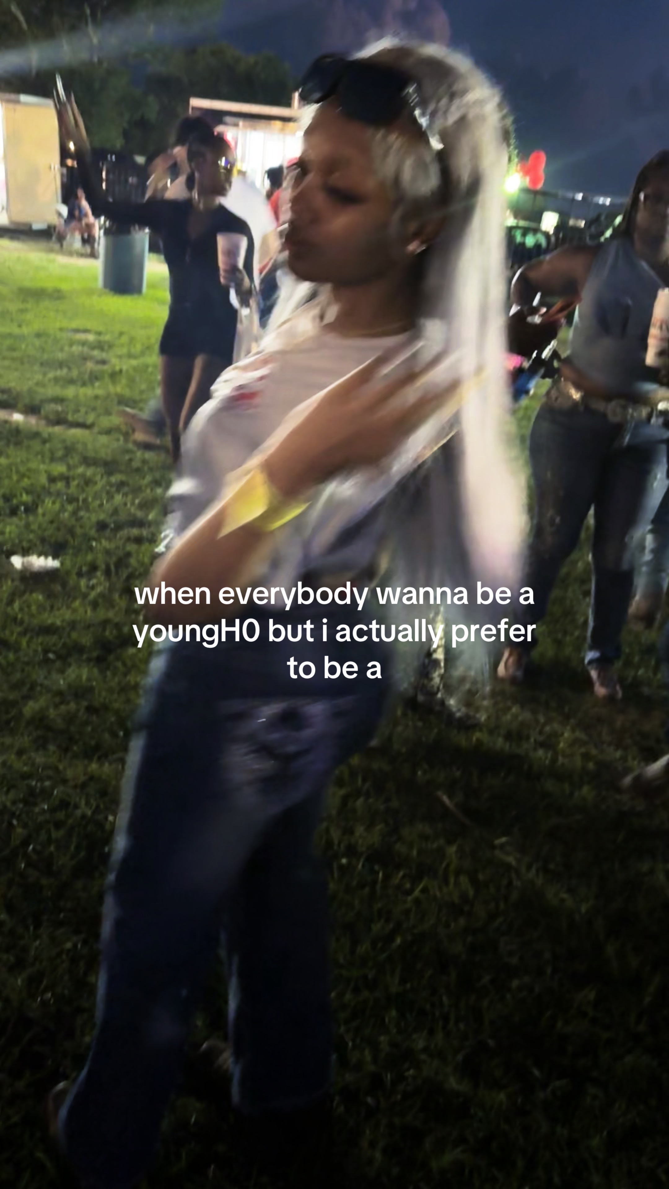 @t y a a