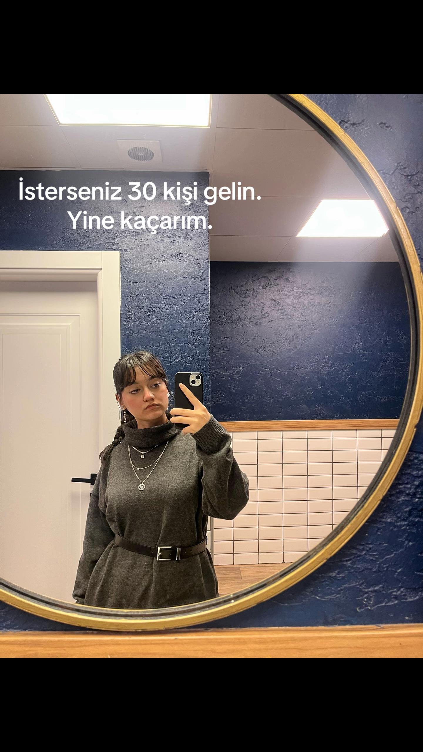 @Azo
