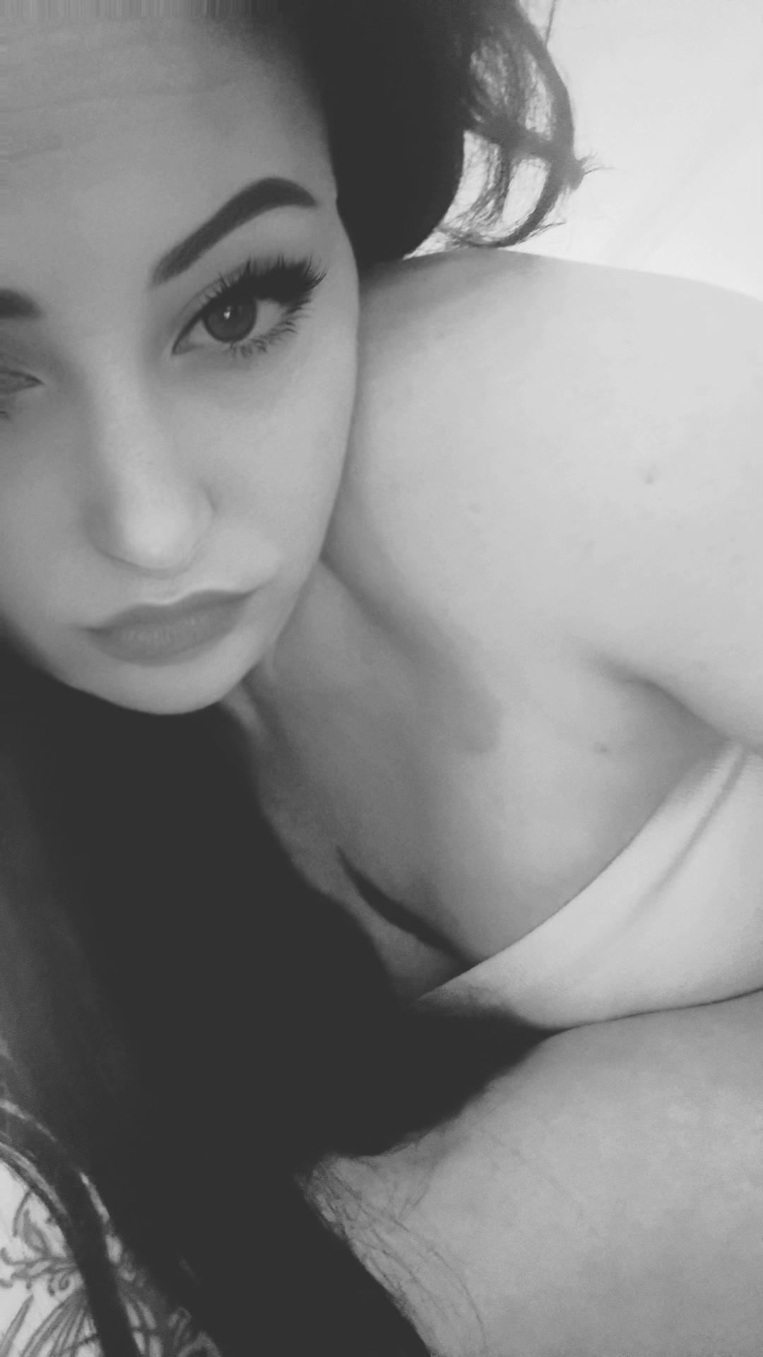 @Beautiquejadeyy