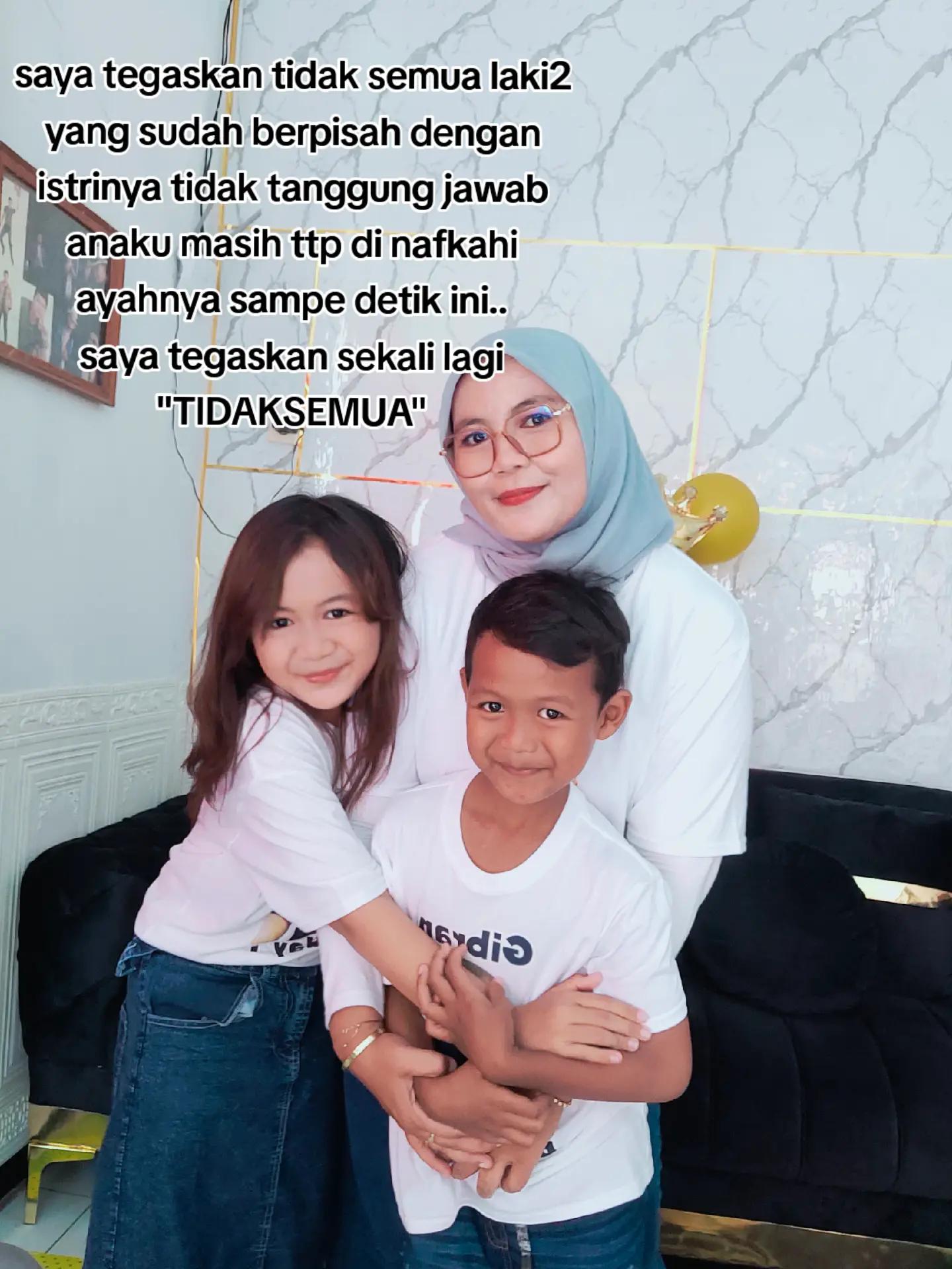 @Nia_zaa