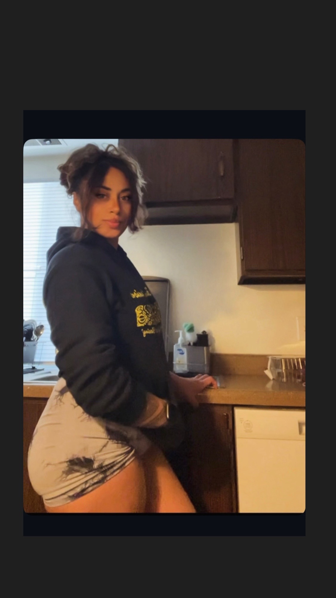 @samoan_nelly