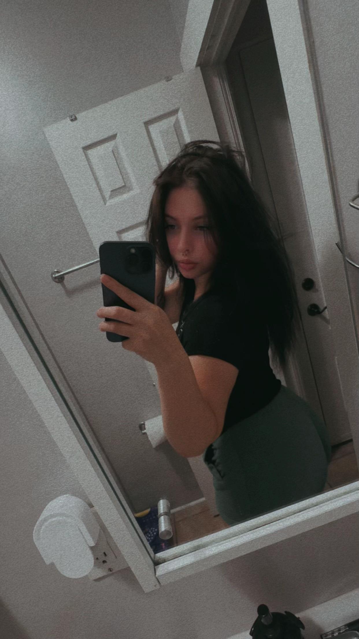 @🇨🇦 Cosplayer6969 🇨🇦