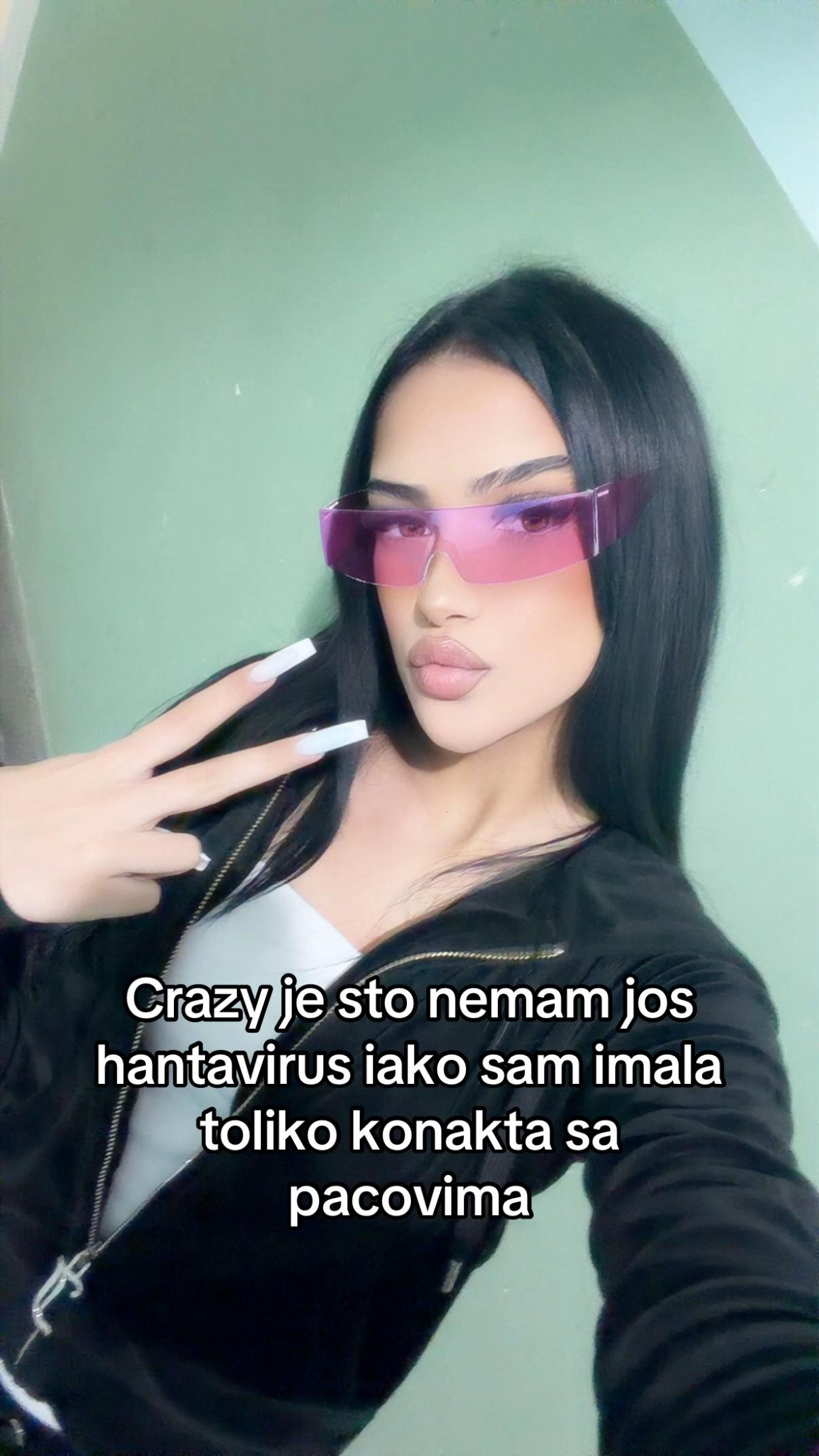 @сташа🦈