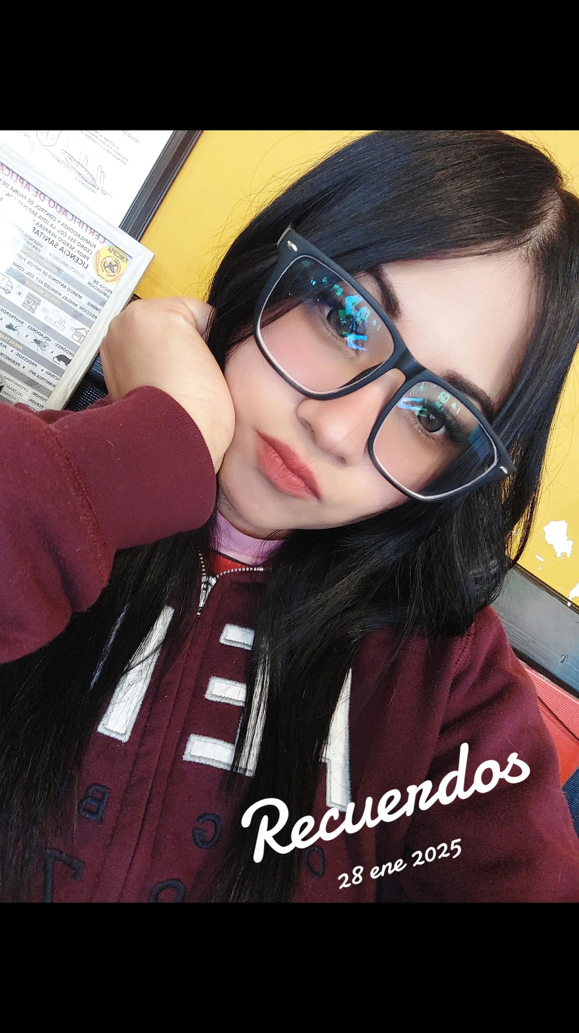 @IzaryPiwita