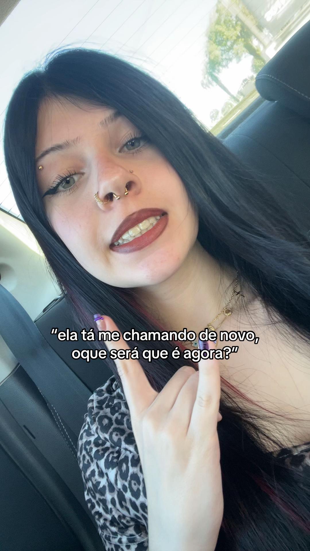 @letícia ✮⋆˙☭