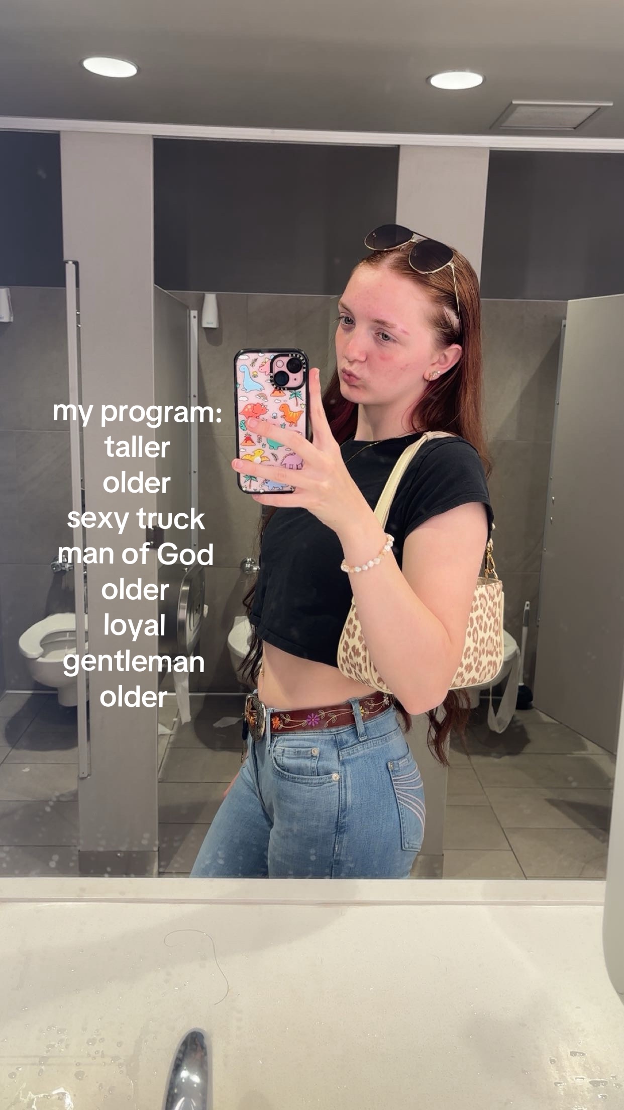 @🪼
