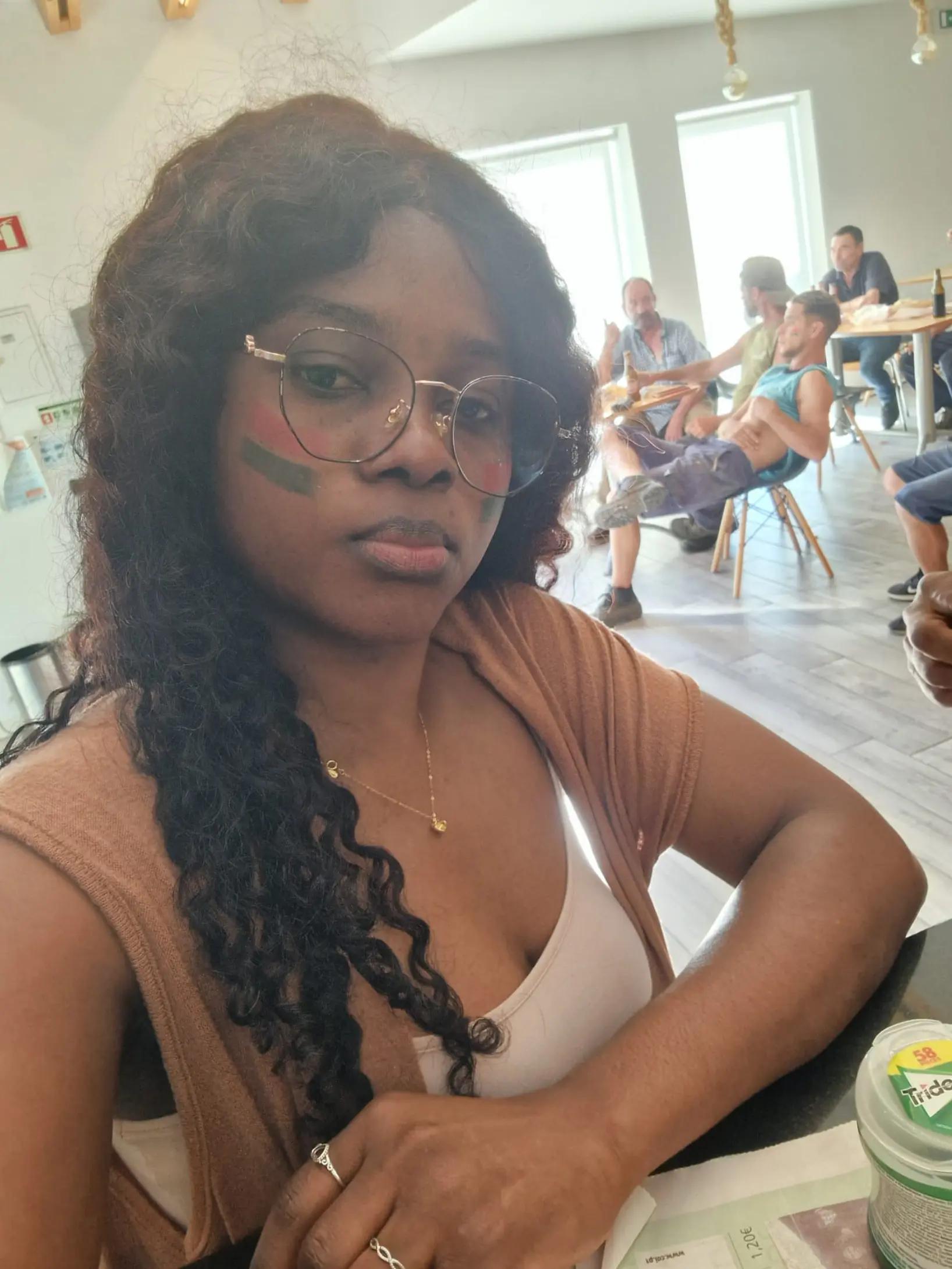 @Flávia silva Lopes