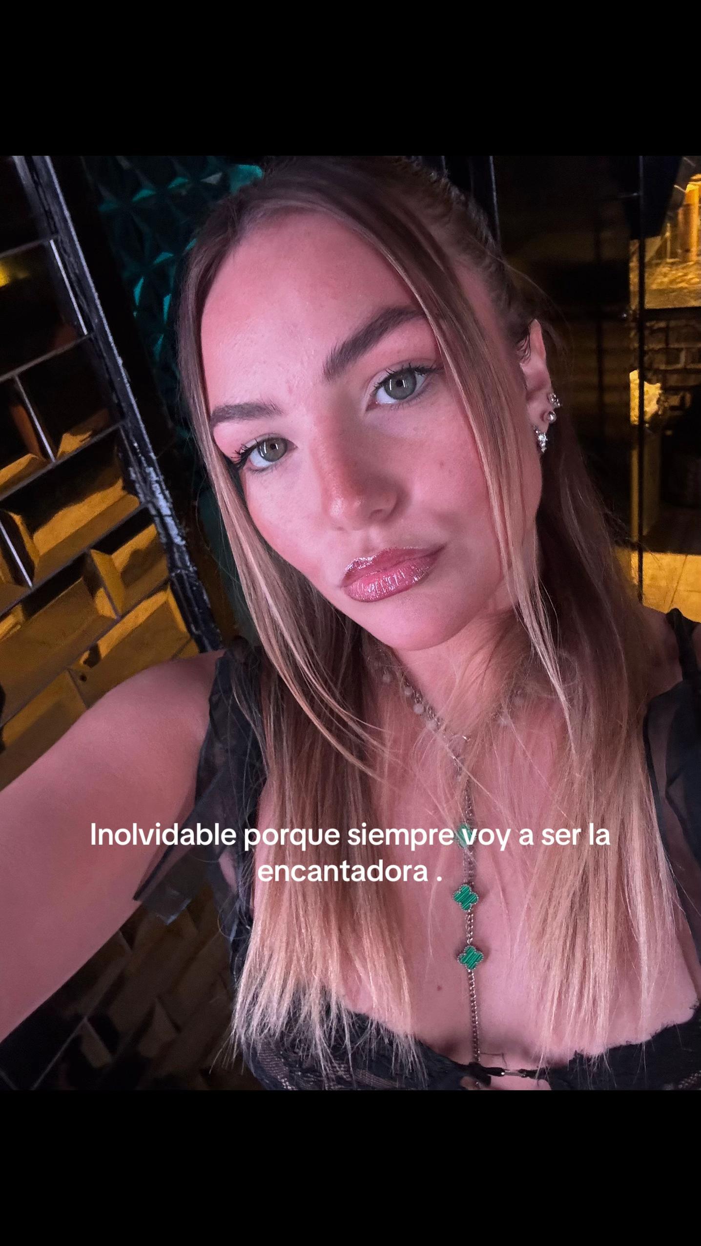 @Agostinaron