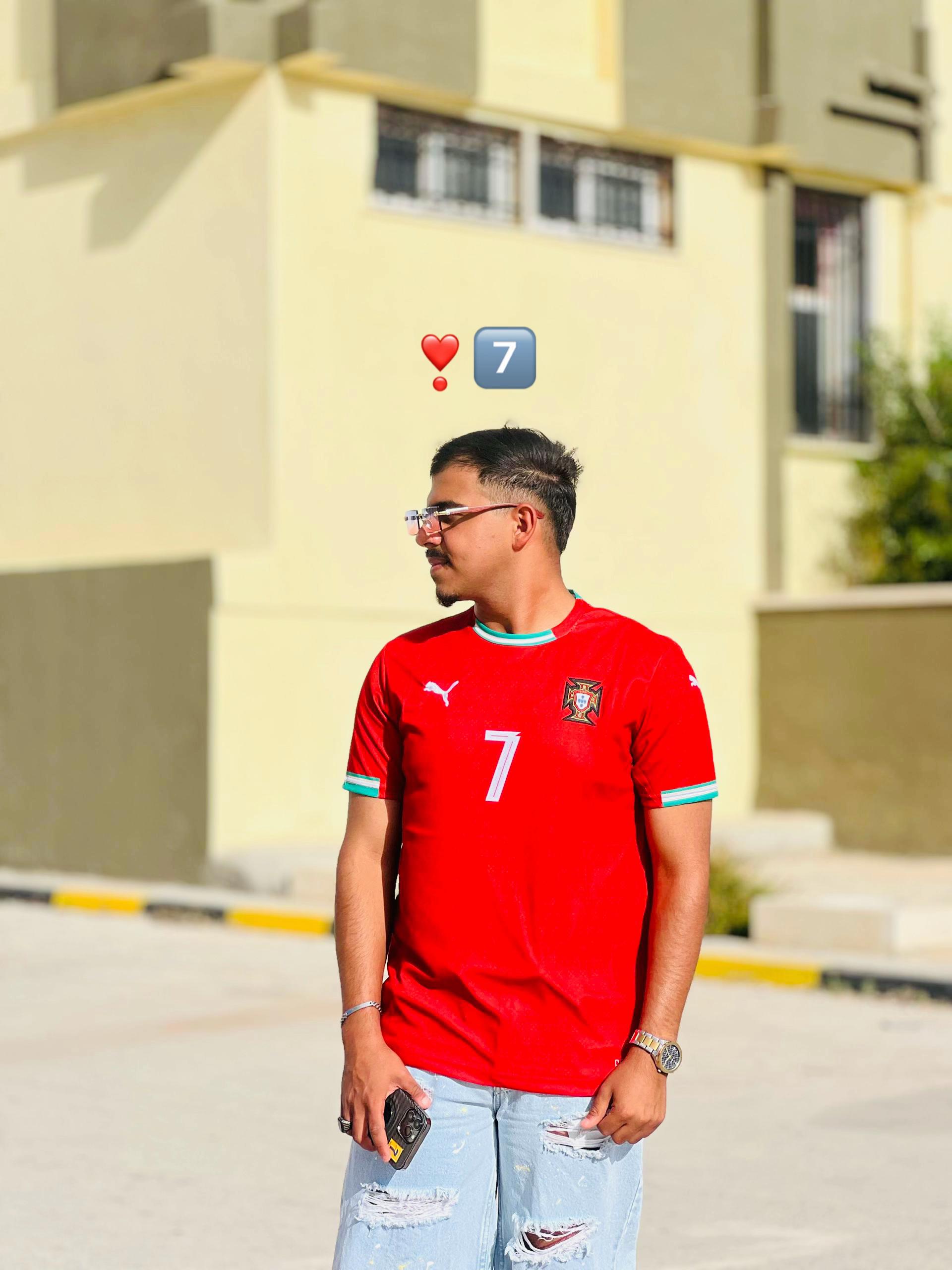 @إسَـلام العَـقوري 🤍✨